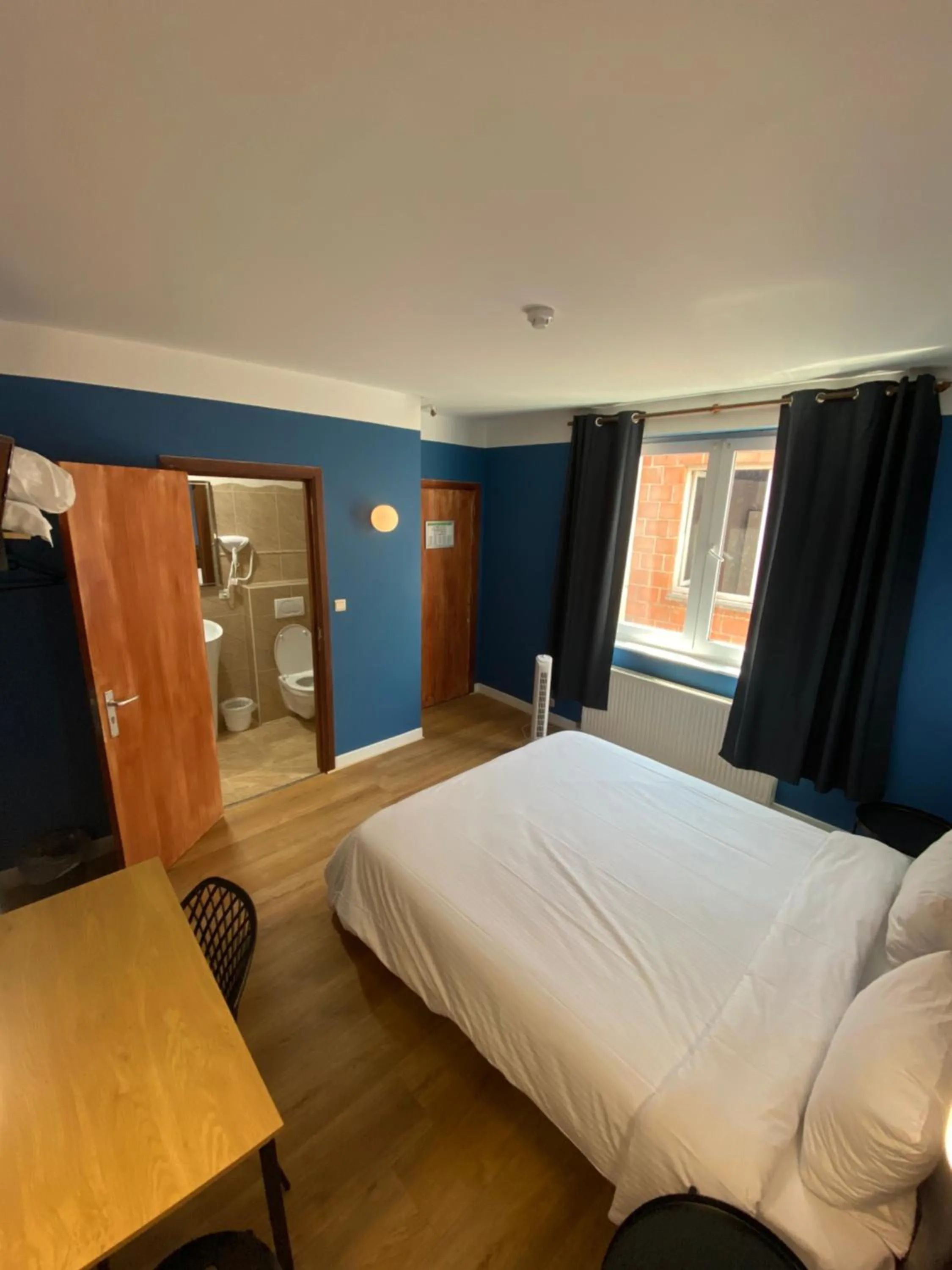 Bed in Hotel Windsor