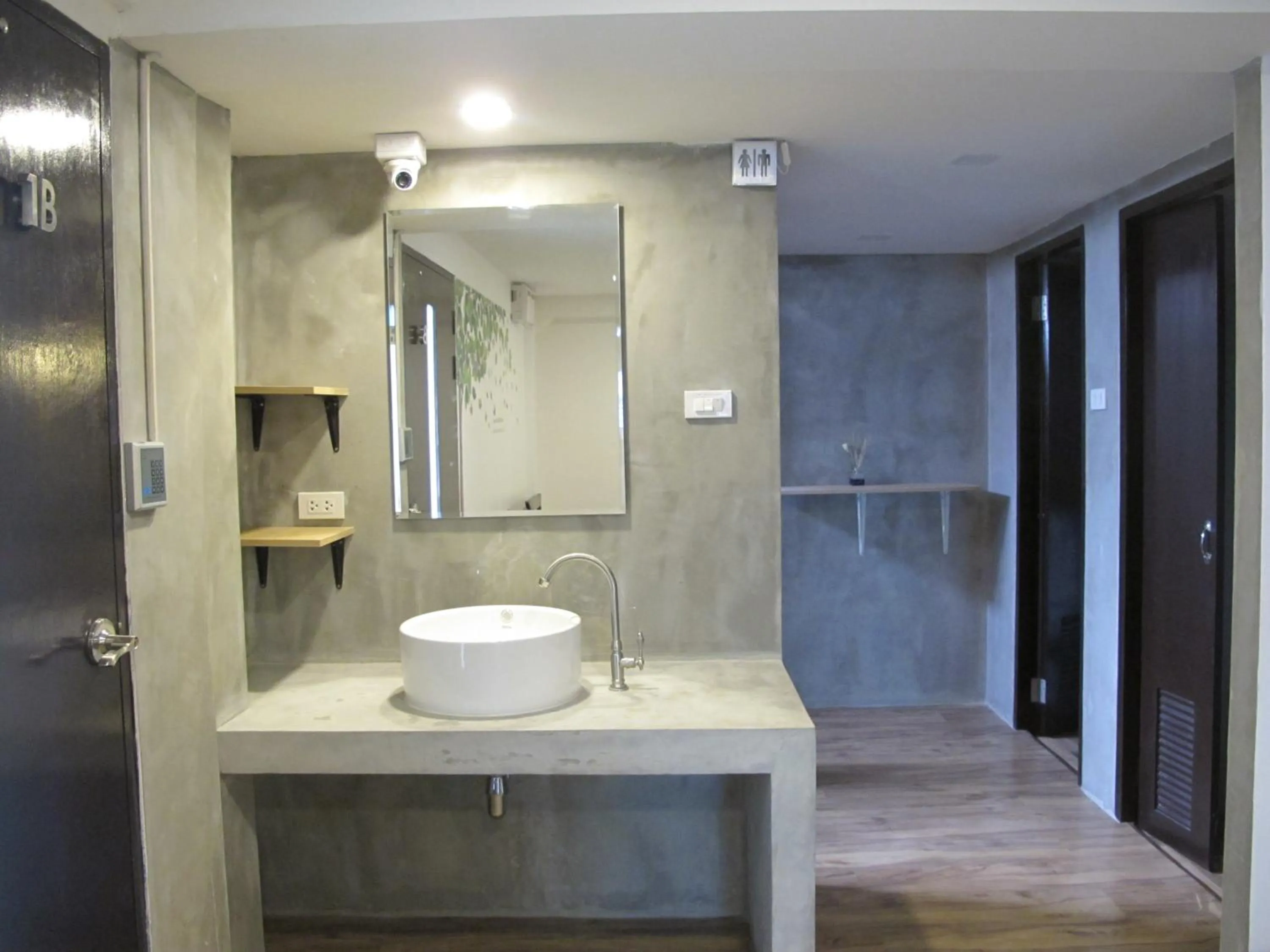 Bathroom in Hoppers Place Donmuang