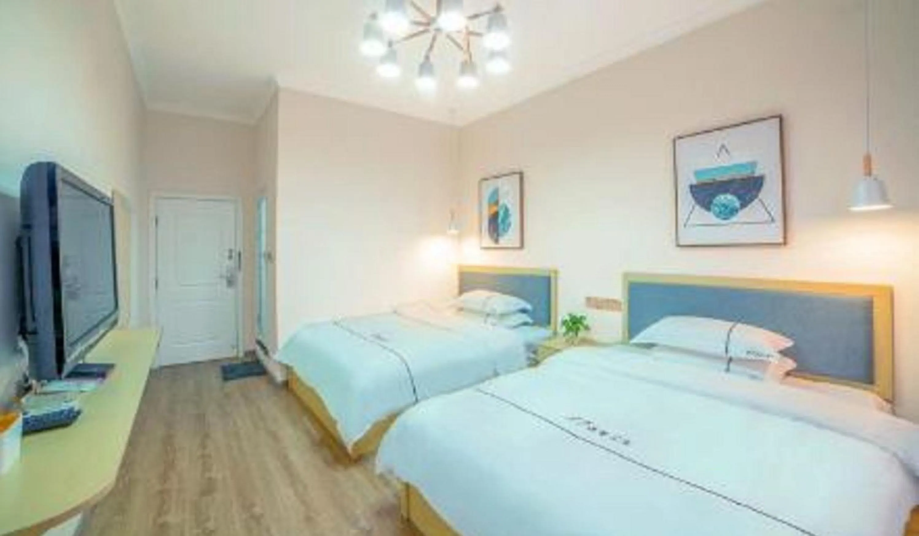 Photo of the whole room, Bed in One Meter Sunshine Xi'an Xianyang International Airport Hotel