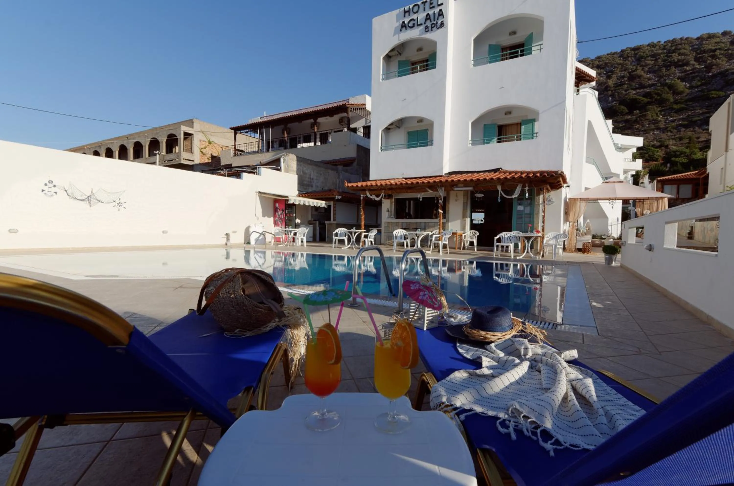 Aglaia Apartments