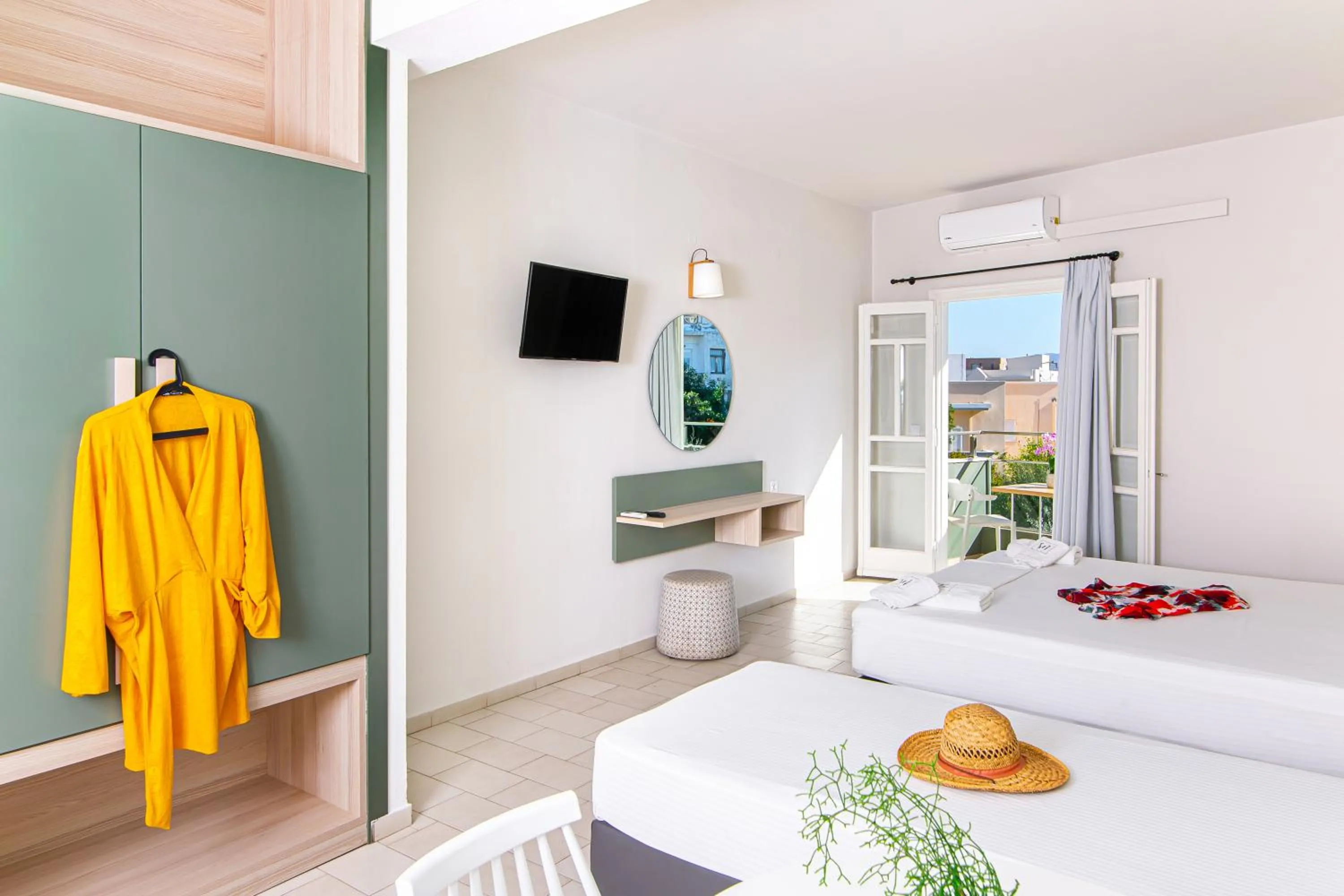 TV and multimedia in Sunshine Studios