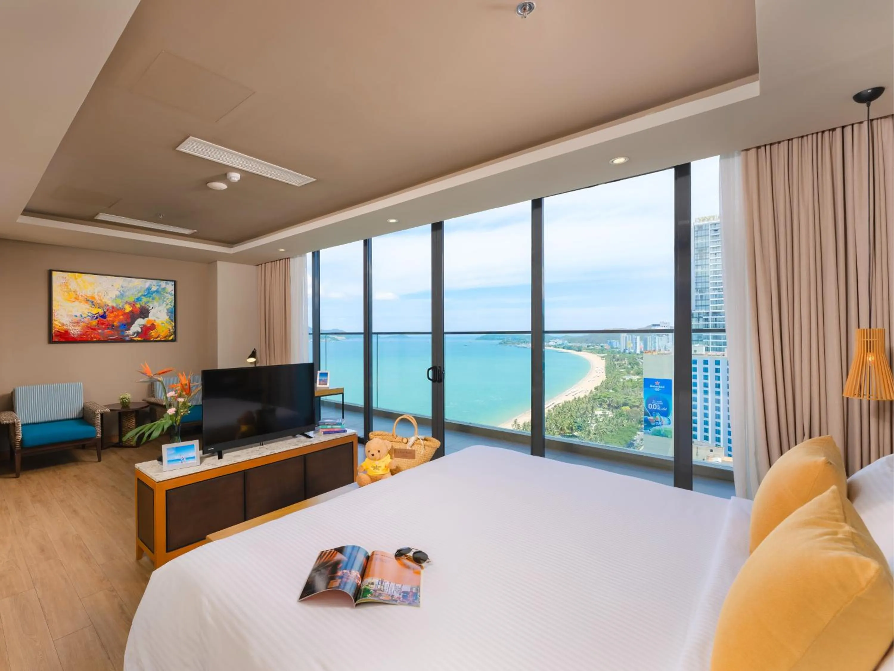Sea view, Bed in Citadines Bayfront Nha Trang