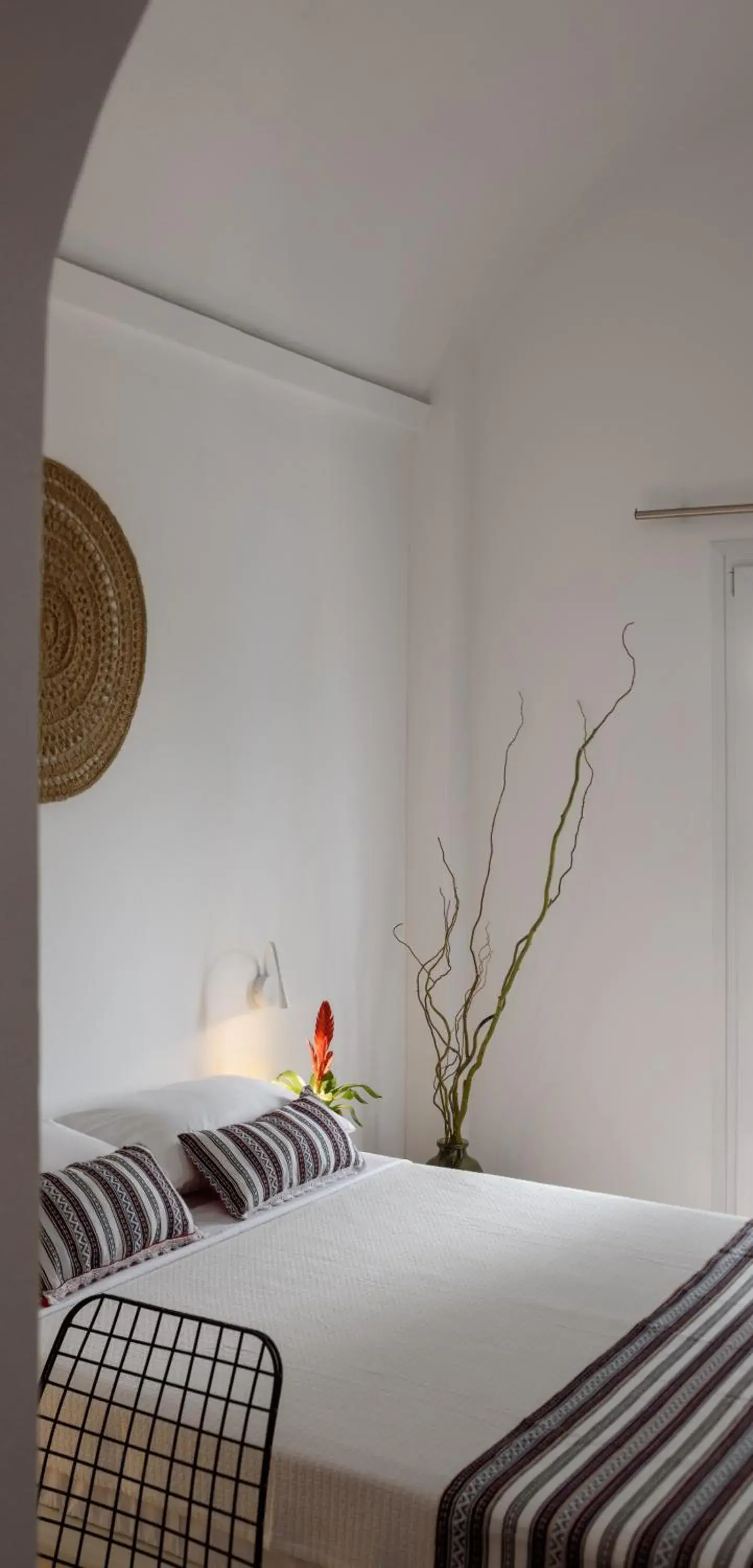 Bed in Cal Day Rooms Santorini Bed in Cal Day Rooms Santorini