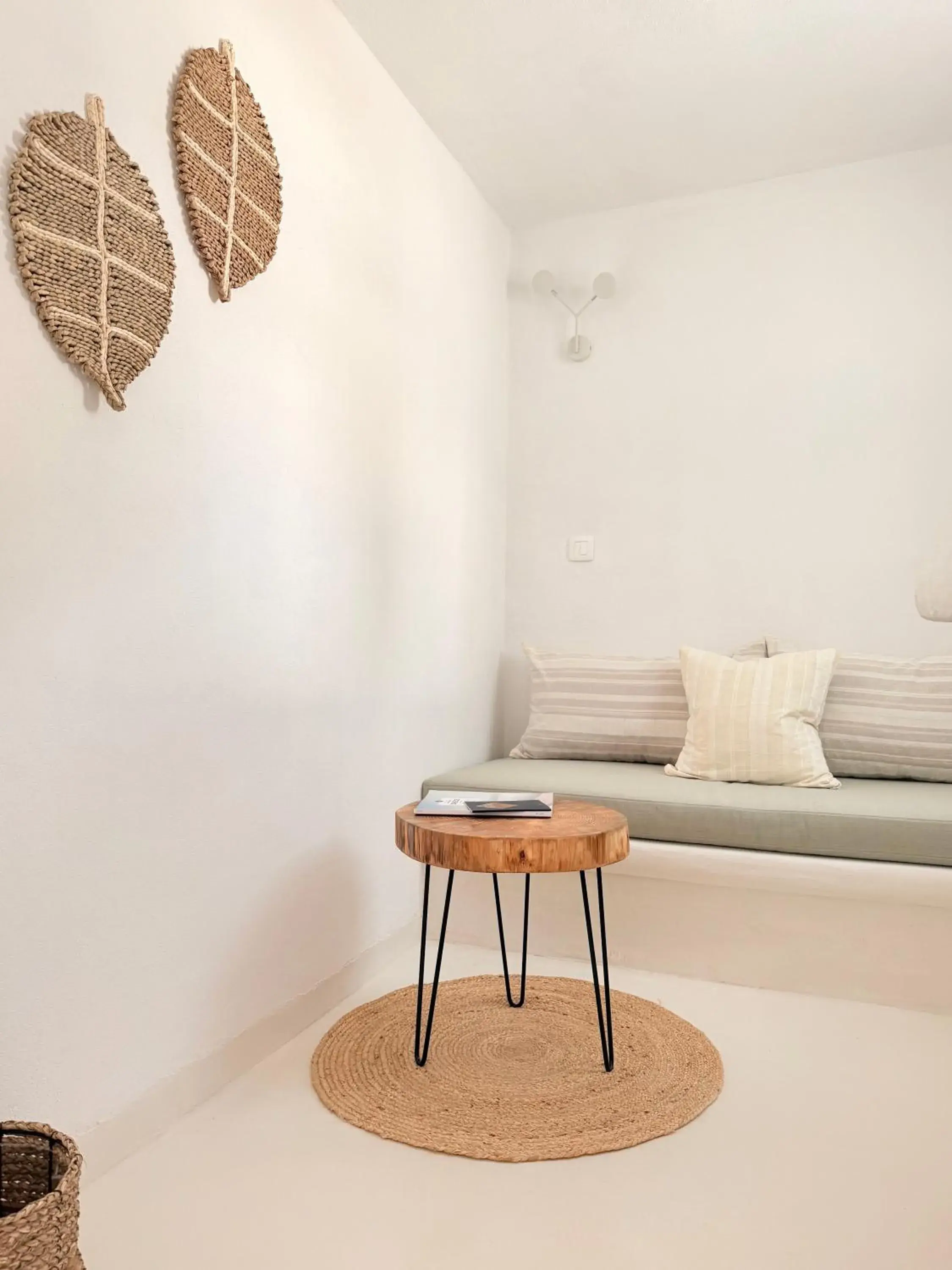 Bed in Cal Day Rooms Santorini Bed in Cal Day Rooms Santorini