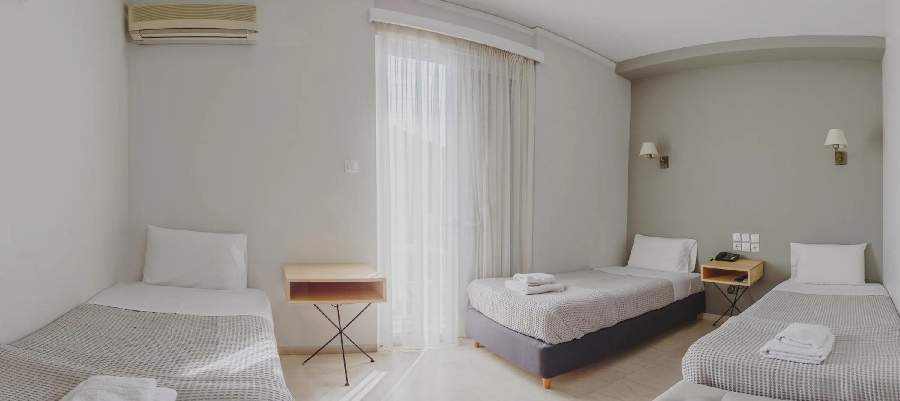 Bed in Messini Hotel