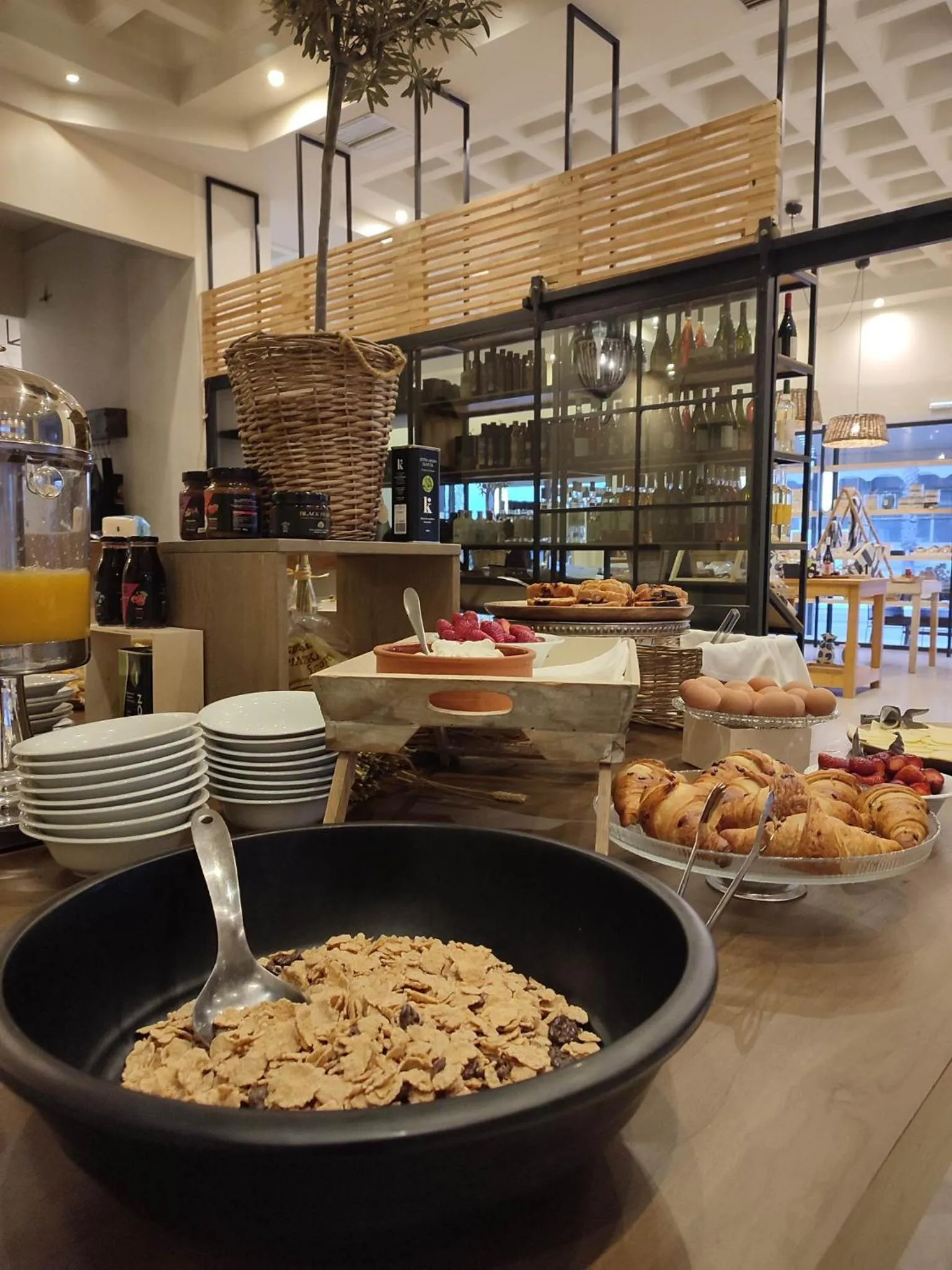 Food in Messini Hotel