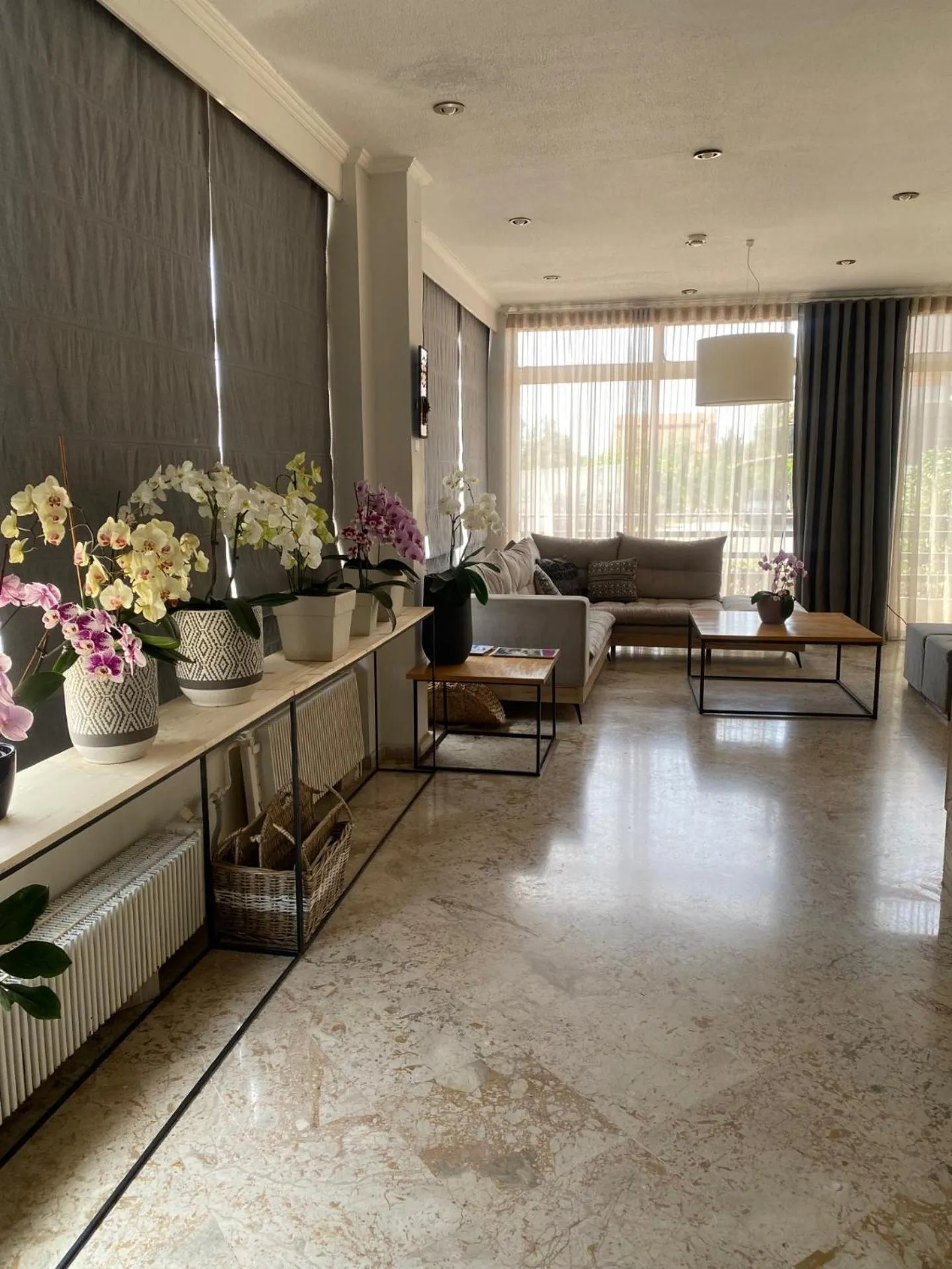 Communal lounge/ TV room in Messini Hotel