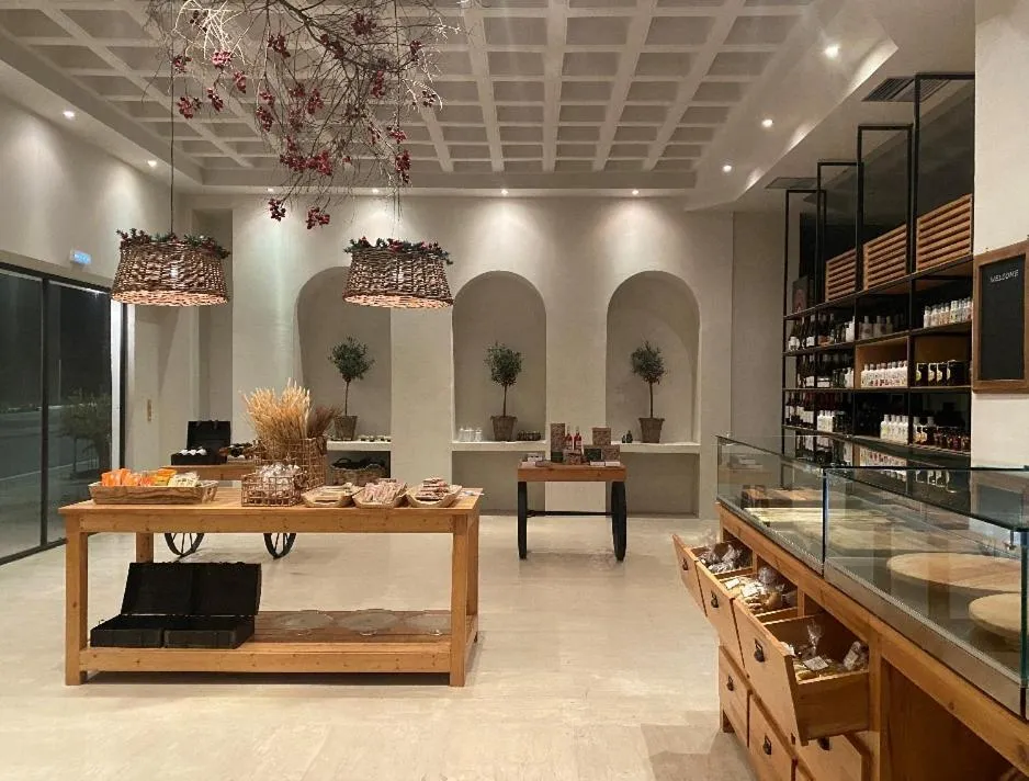 Coffee/tea facilities in Messini Hotel