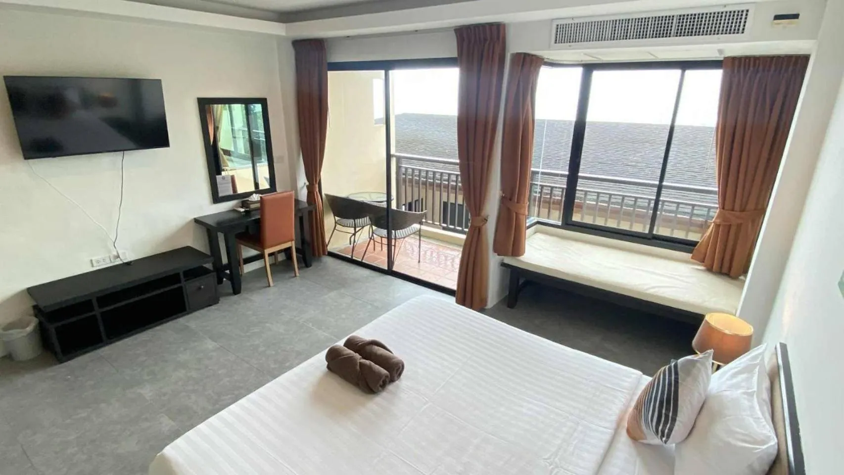 Bed in Sunset Bay View Phuket