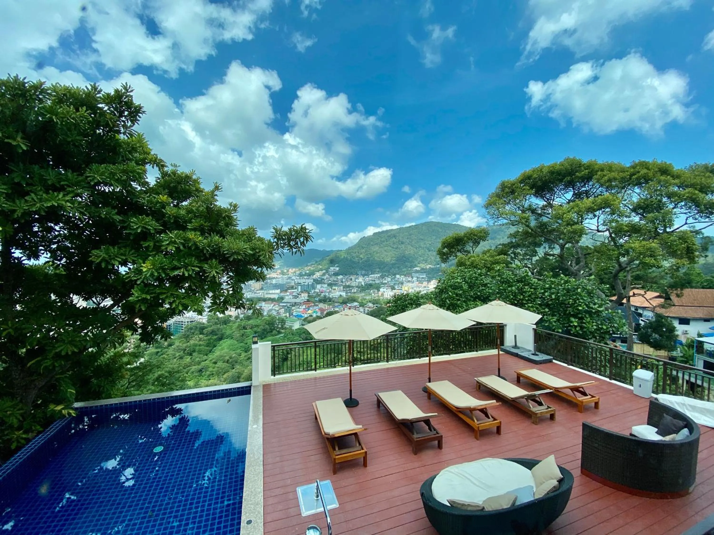 Pool view in Sunset Bay View Phuket
