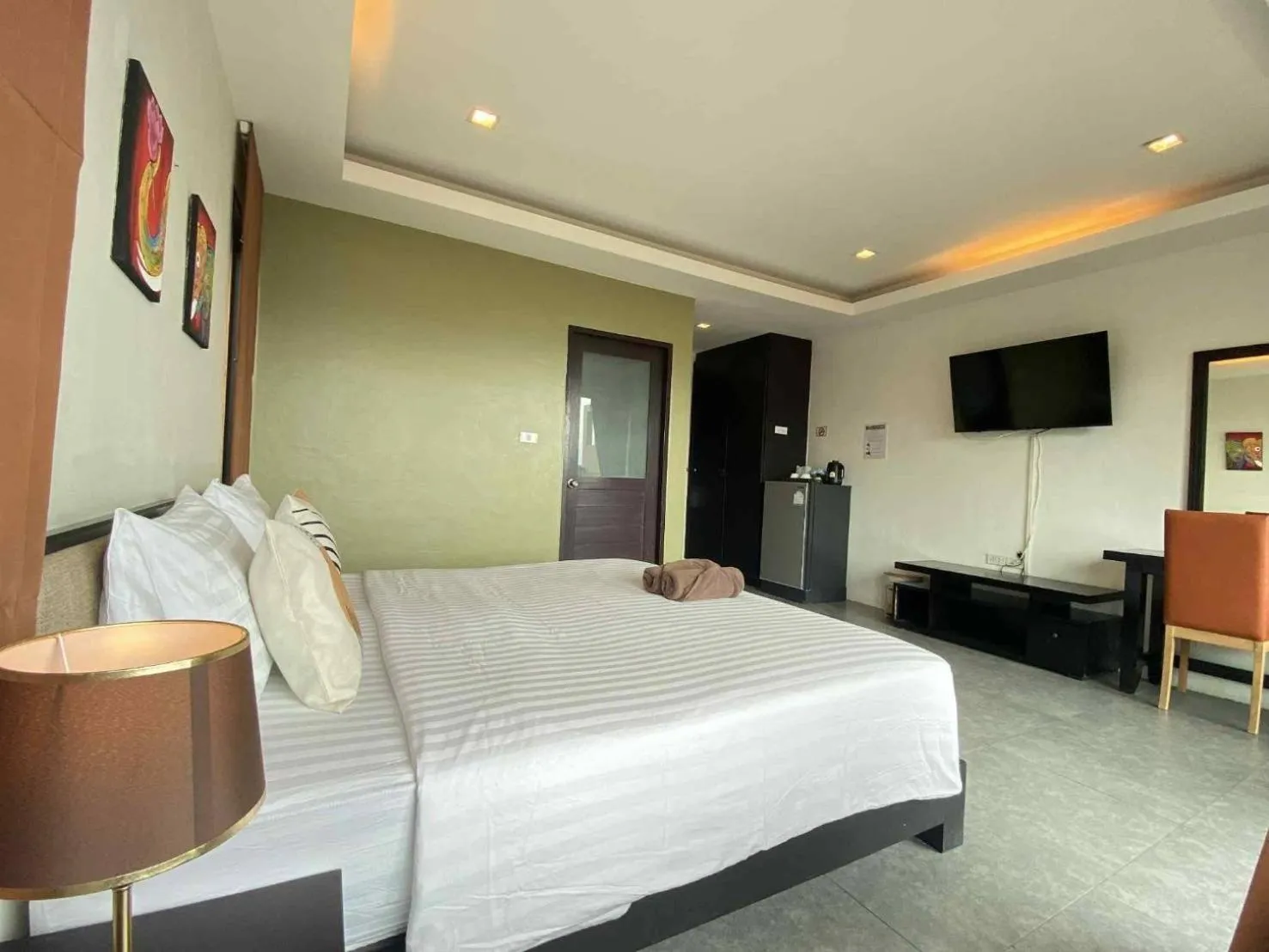 Bed in Sunset Bay View Phuket