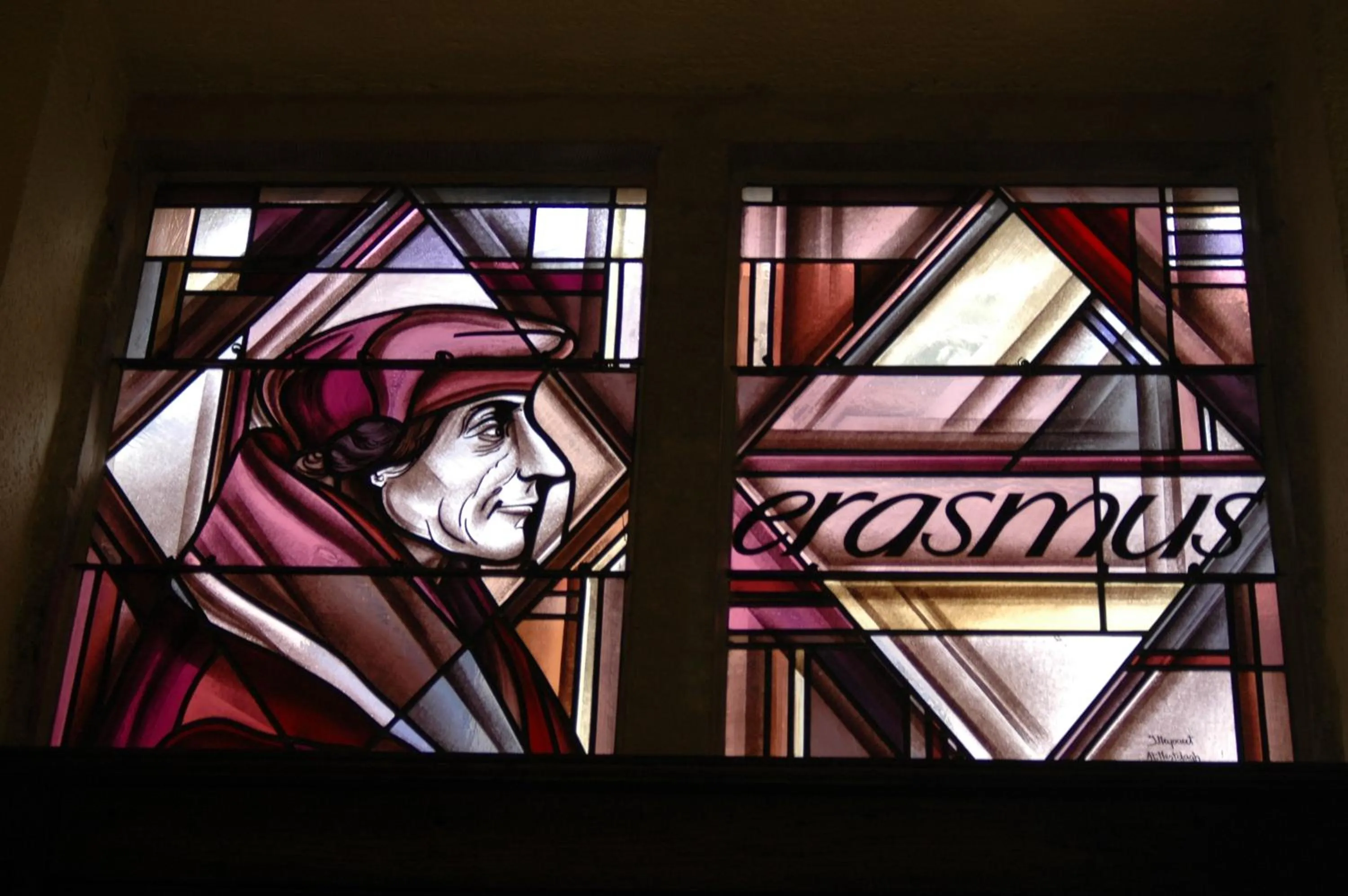 Decorative detail in Erasmus Hotel