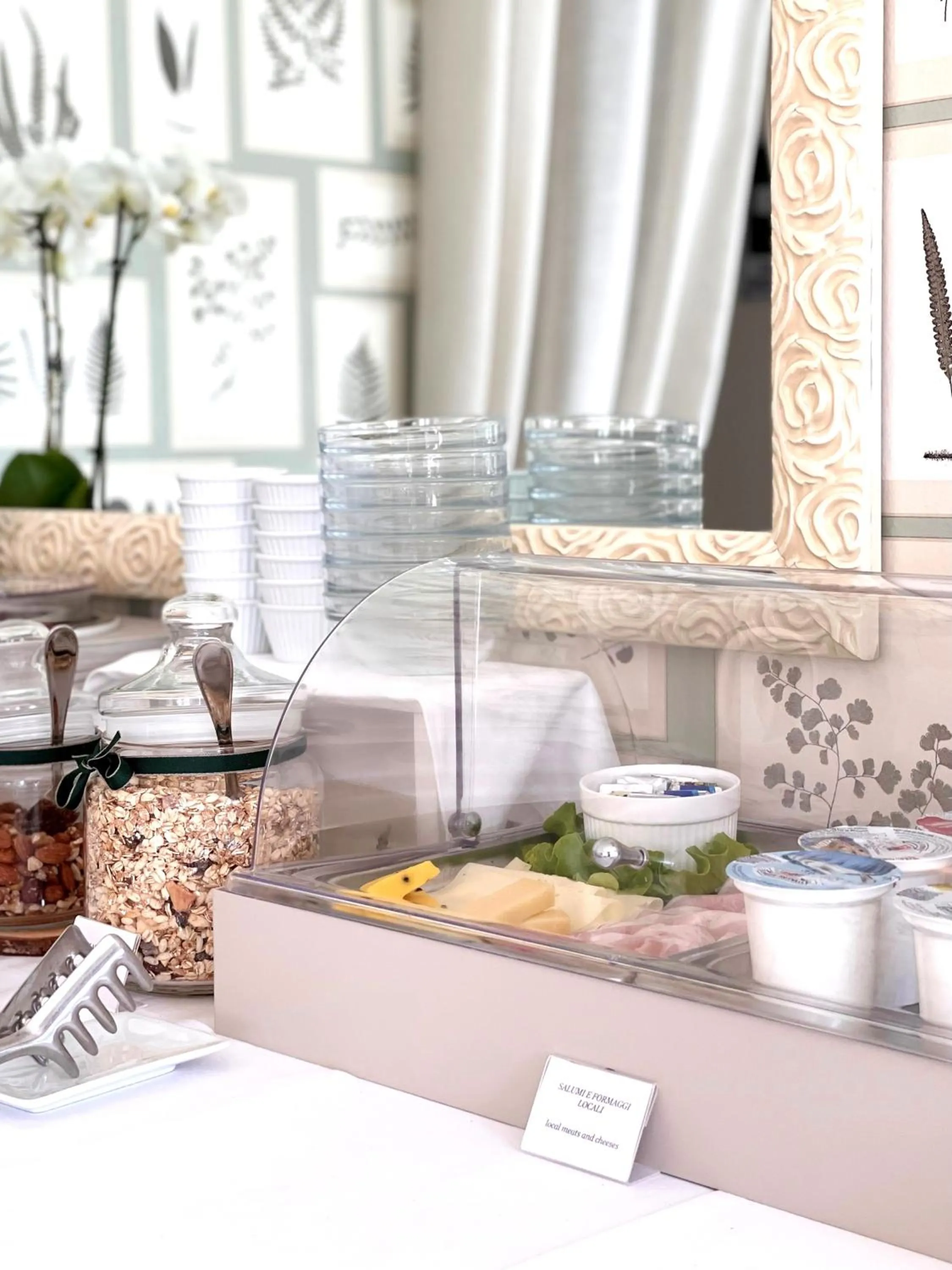 Buffet breakfast in Casa Leon d'Oro