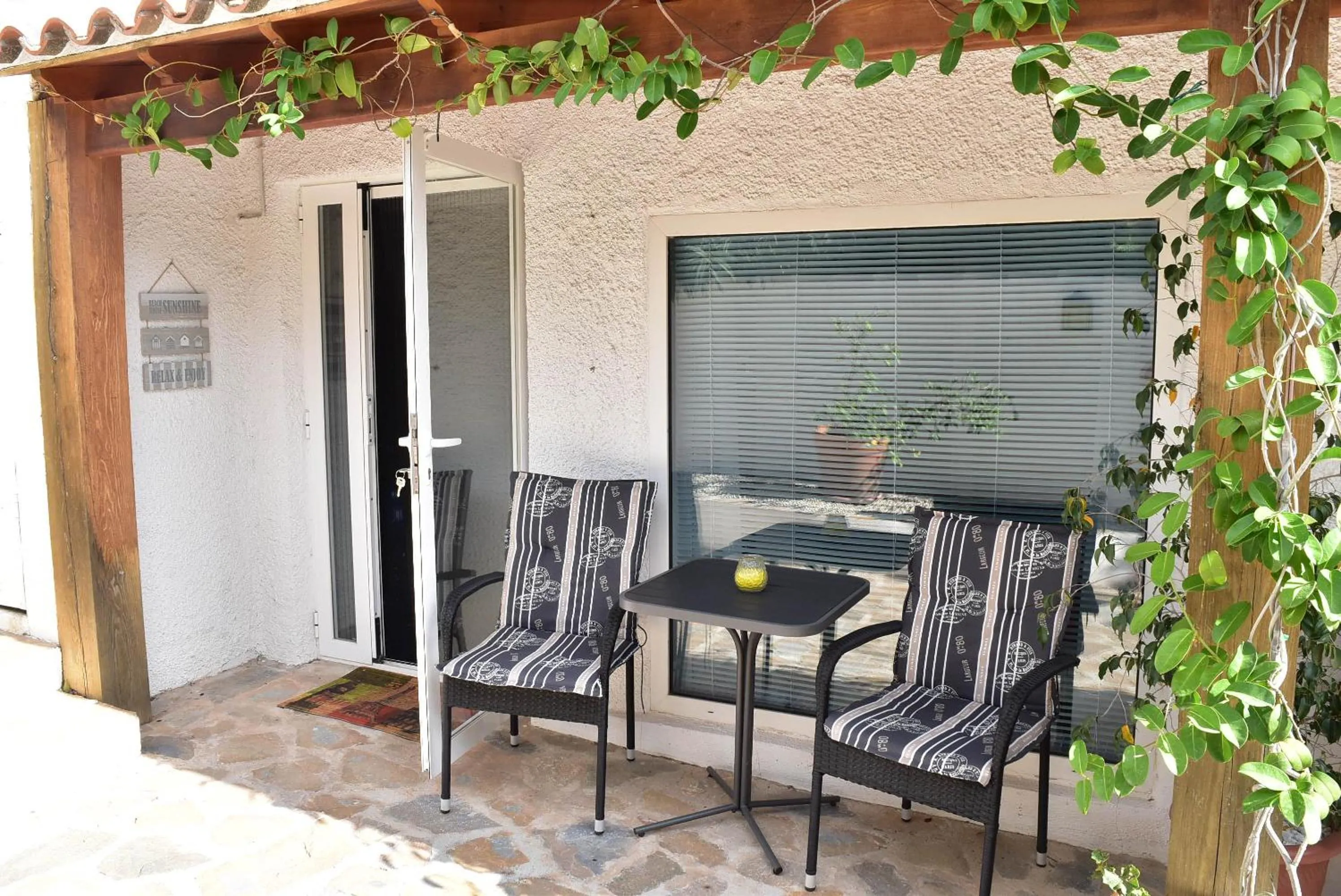 Seating area in Casa Blanca Suiza