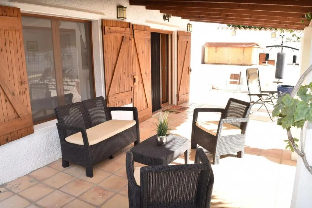 Seating area in Casa Blanca Suiza
