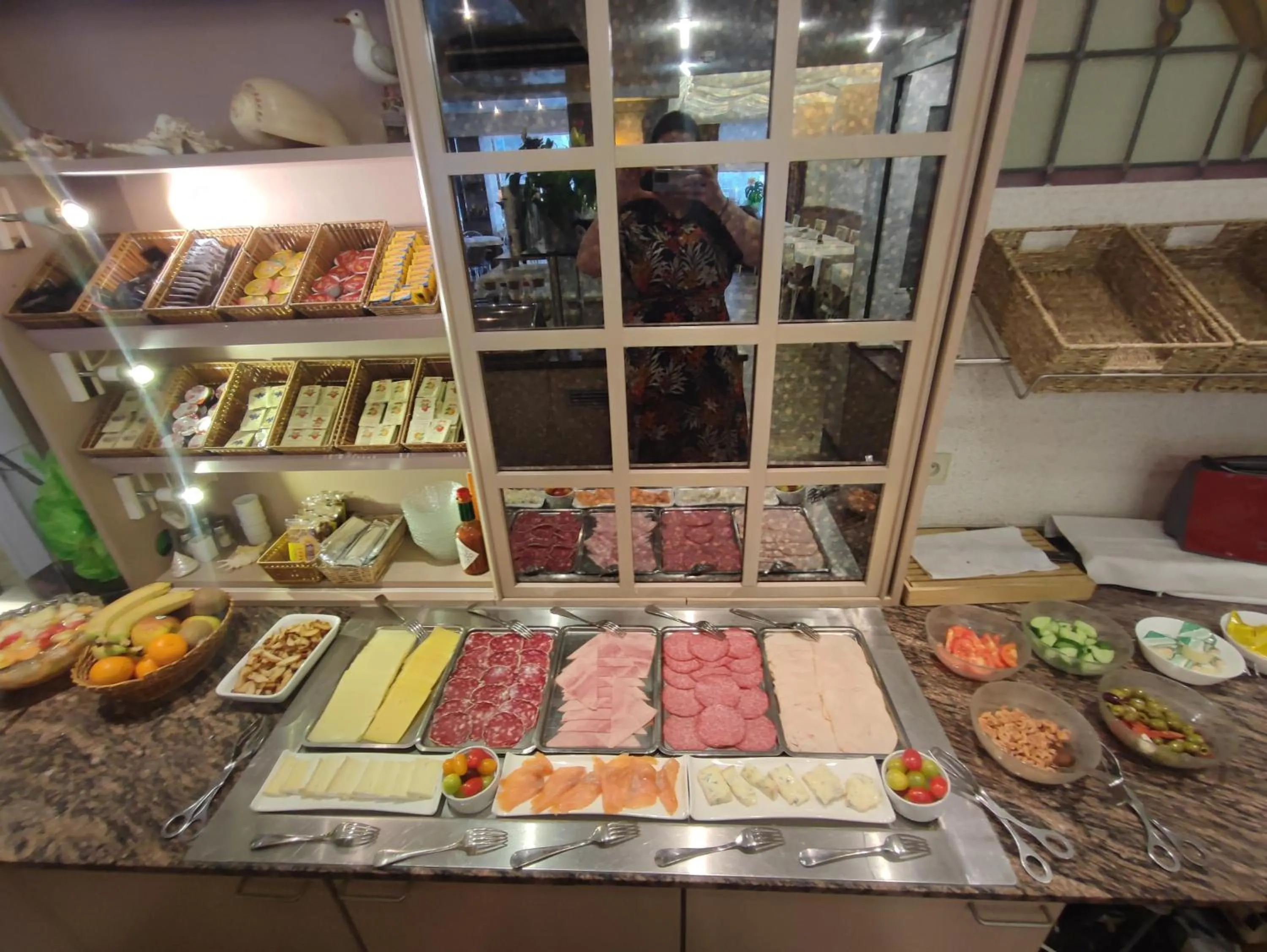 Food in Hotel Glenmore