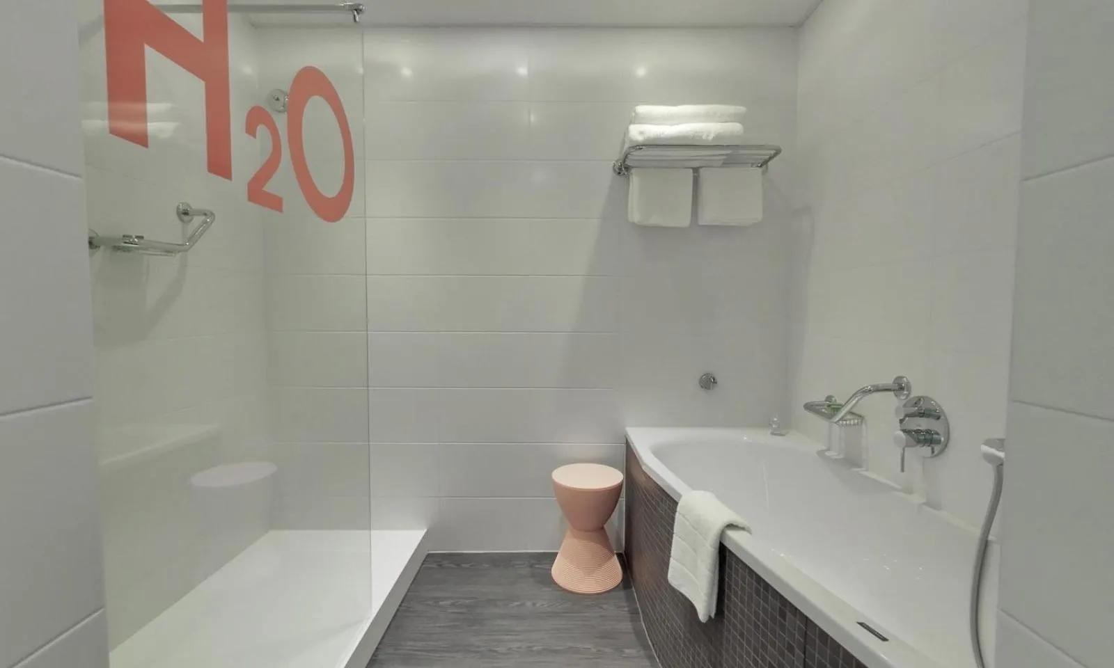 Bathroom in Hotel Glenmore