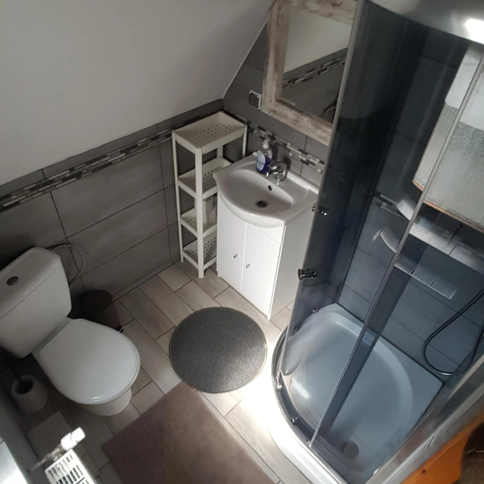 Shower in Pensjonat Gościniec Szczyrk , z sauną i jacuzzi