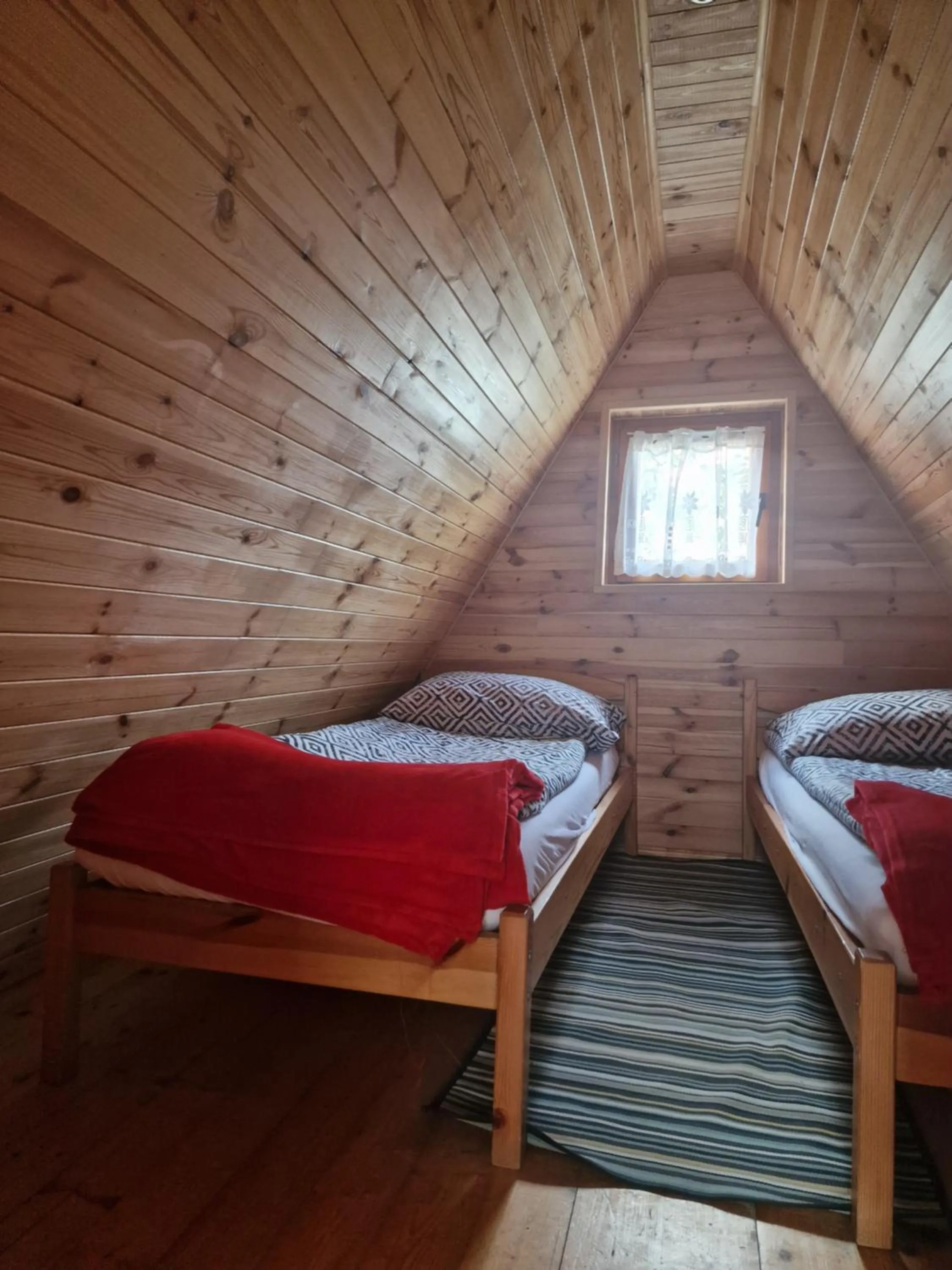 Bed in Pensjonat Gościniec Szczyrk , z sauną i jacuzzi