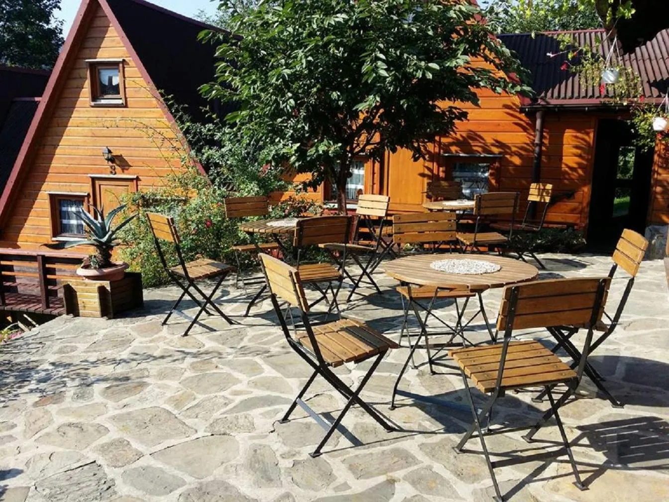 Balcony/Terrace in Pensjonat Gościniec Szczyrk , z sauną i jacuzzi