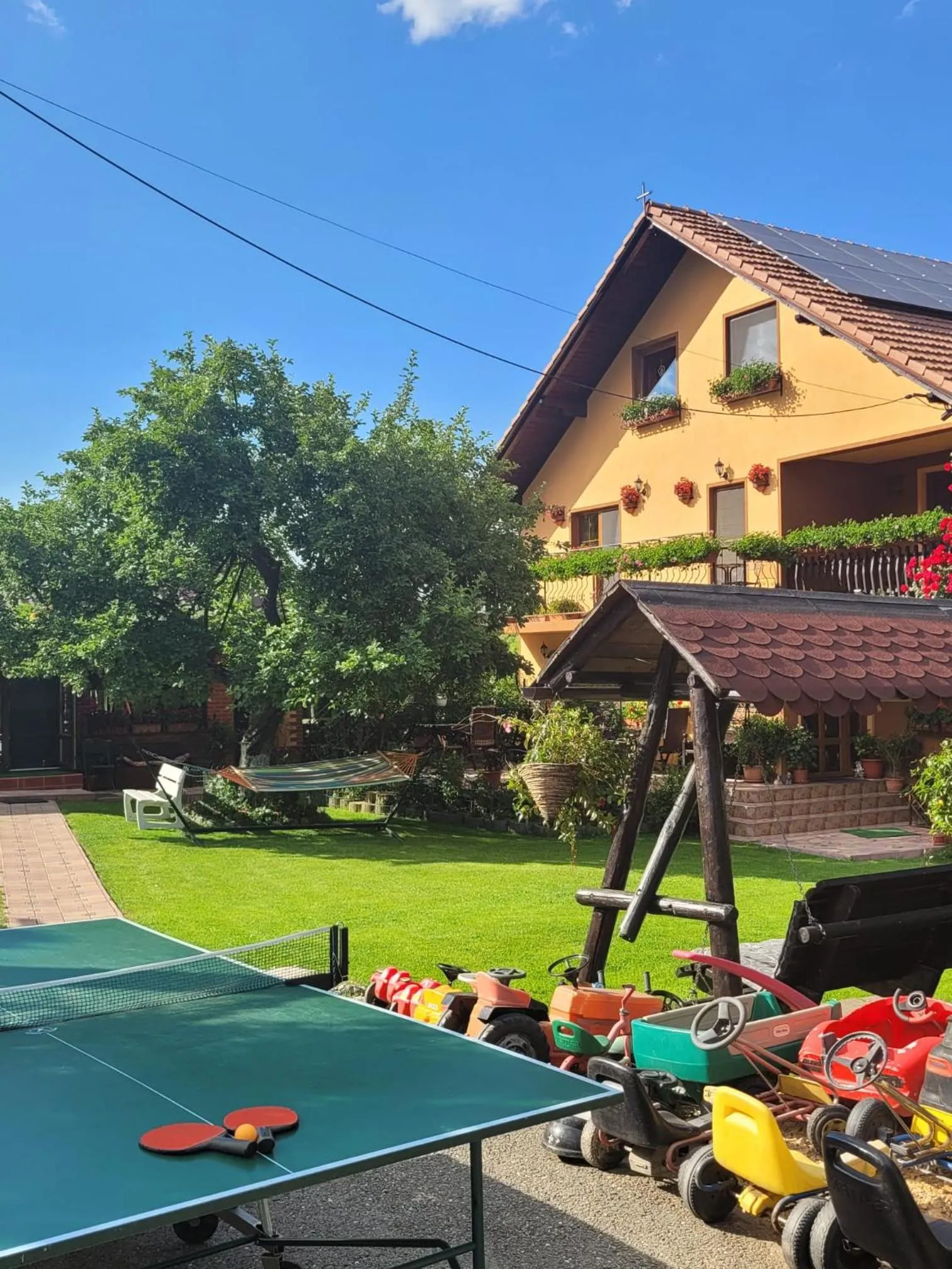 Vila Deni