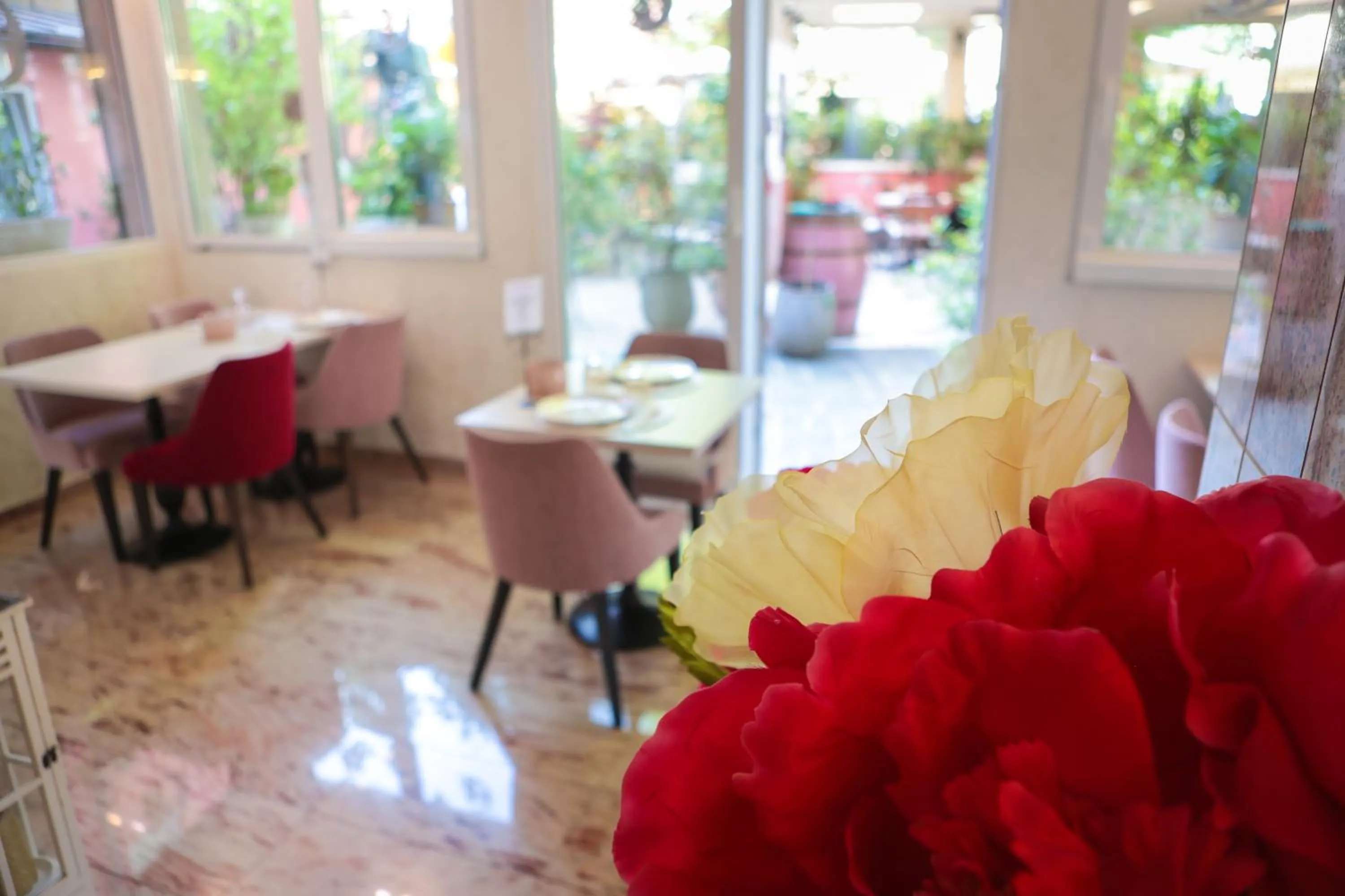 Breakfast in Boutique Hotel Asteria