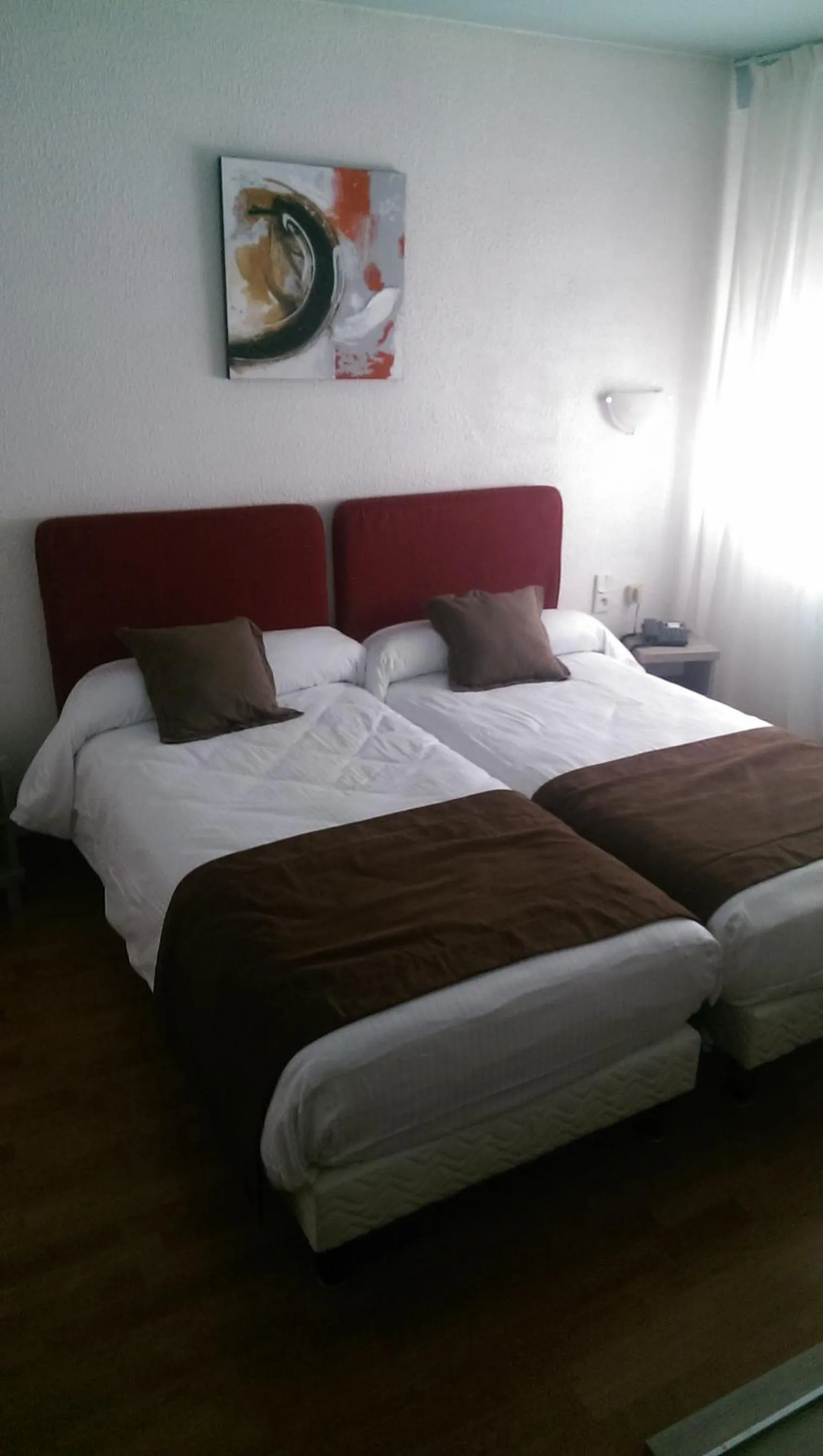 Photo of the whole room, Bed in Hôtel Saint-Hubert