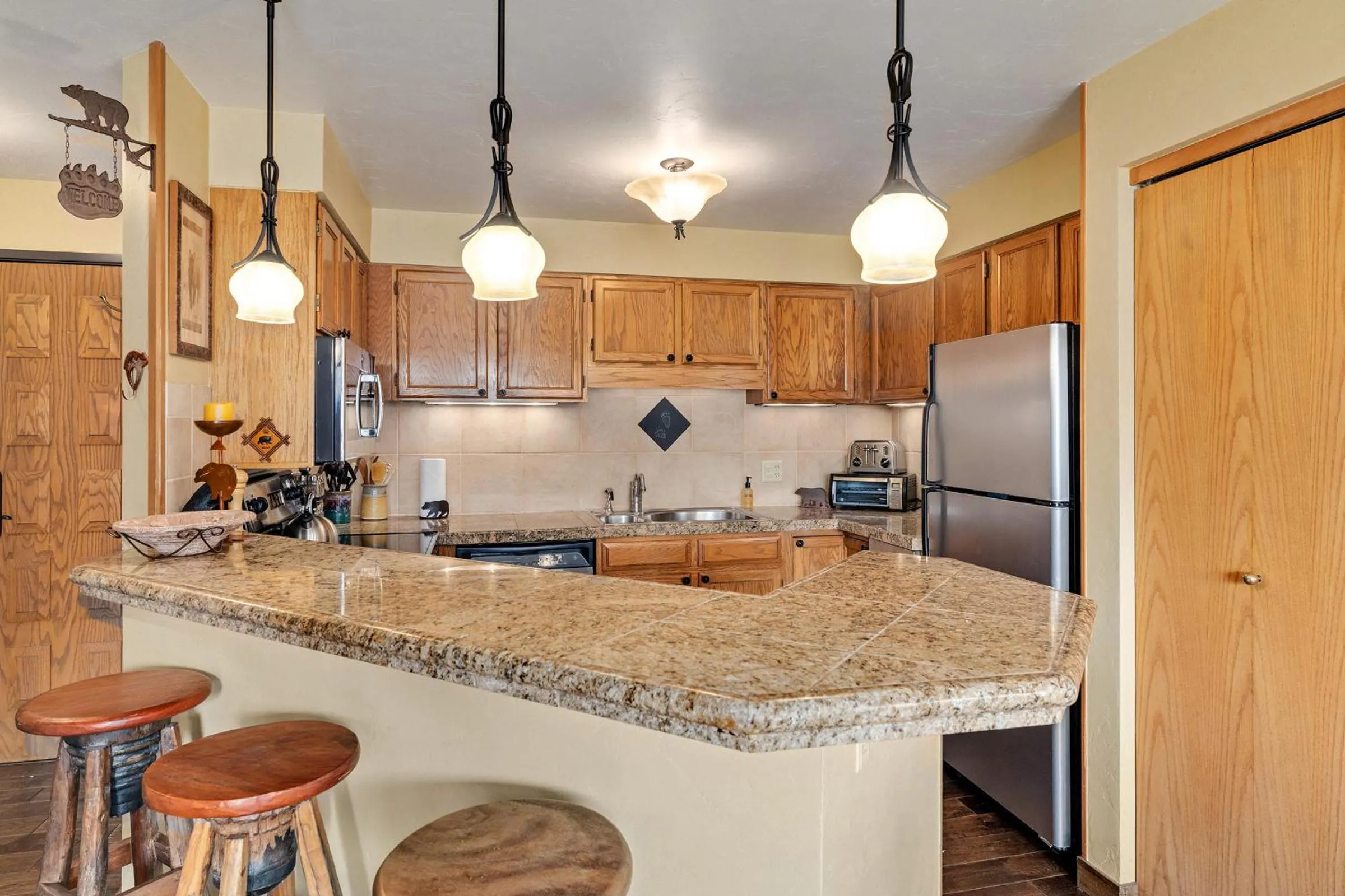 Bear Claw 107 - Ski-in Ski-out Condo!