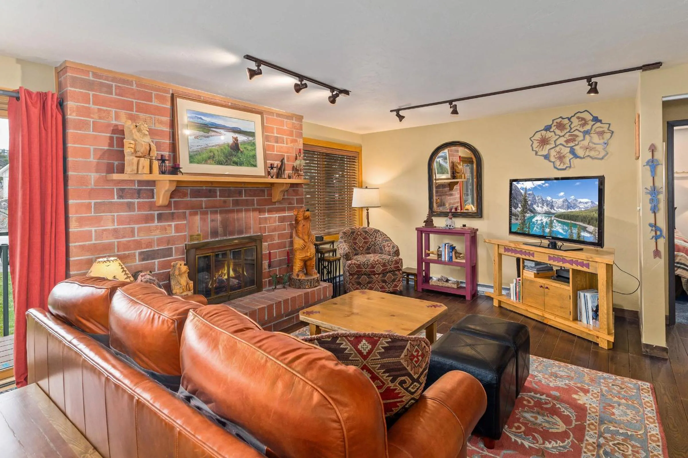 Bear Claw 107 - Ski-in Ski-out Condo!