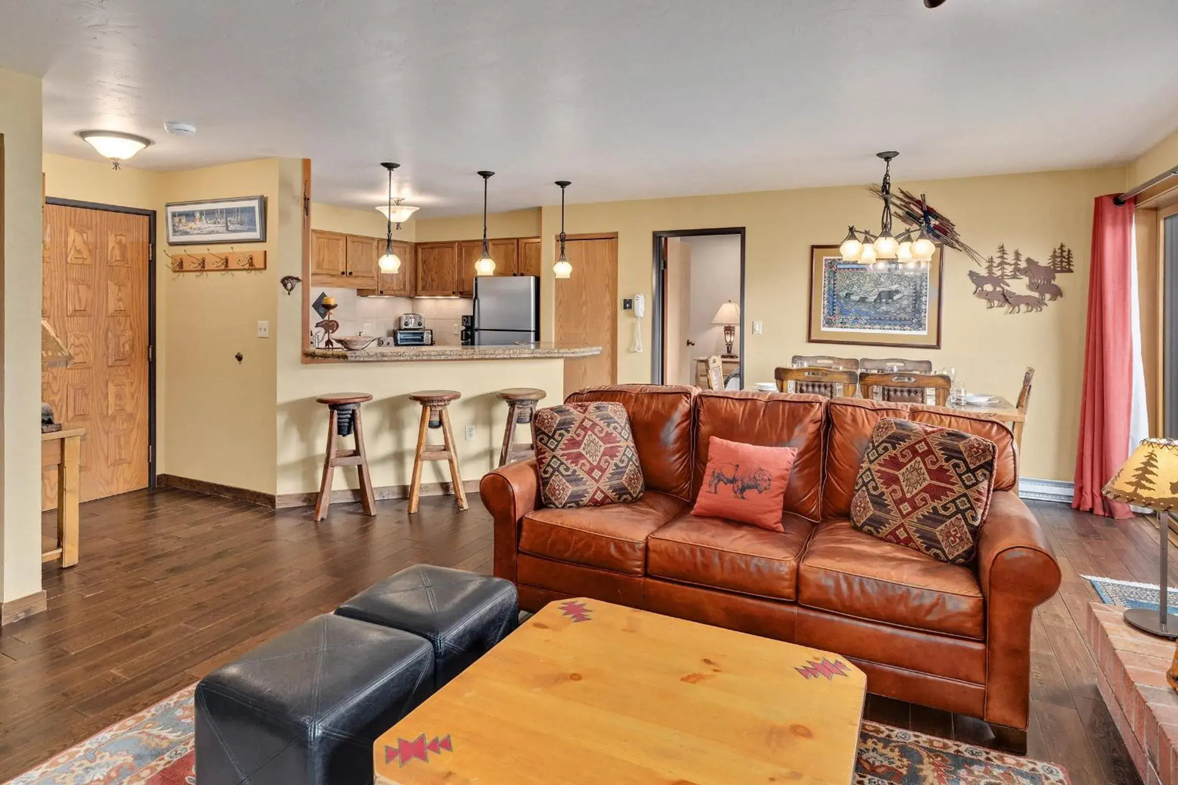 Bear Claw 107 - Ski-in Ski-out Condo! Bear Claw 107 - Ski-in Ski-out Condo!