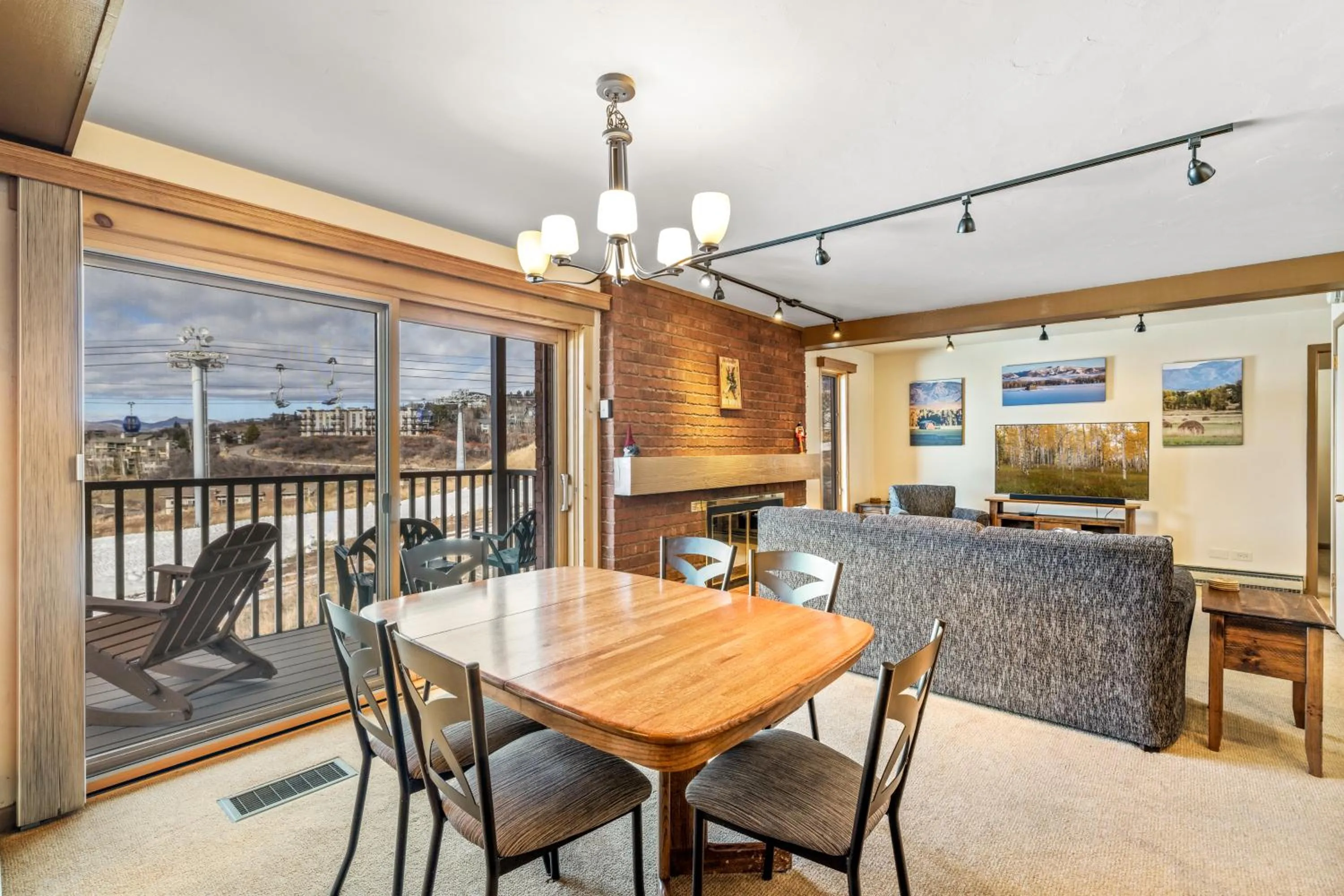 Bear Claw 203 - Ski-in Ski-out Condo!
