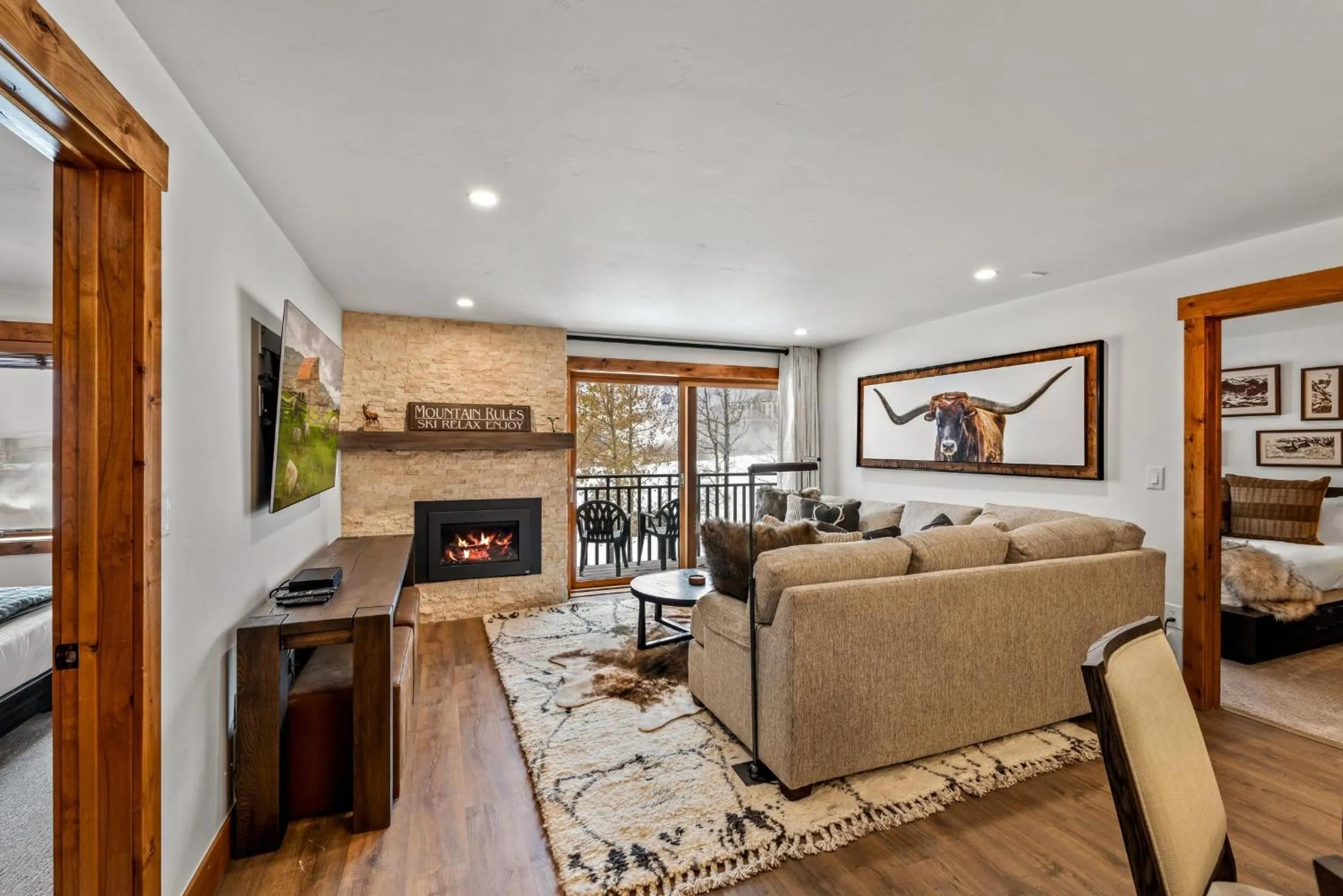 Bear Claw 312 - Ski-in Ski-out Condo!