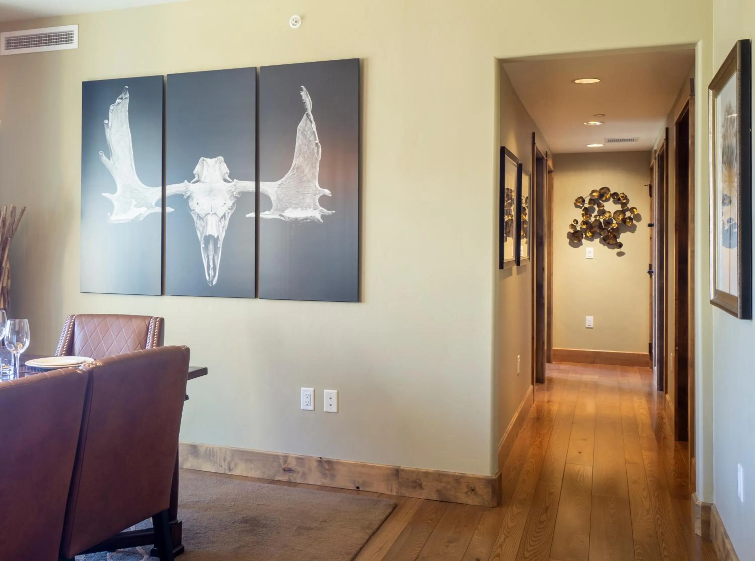 Edgemont 2704 - Luxury Ski-in Ski-out Condo