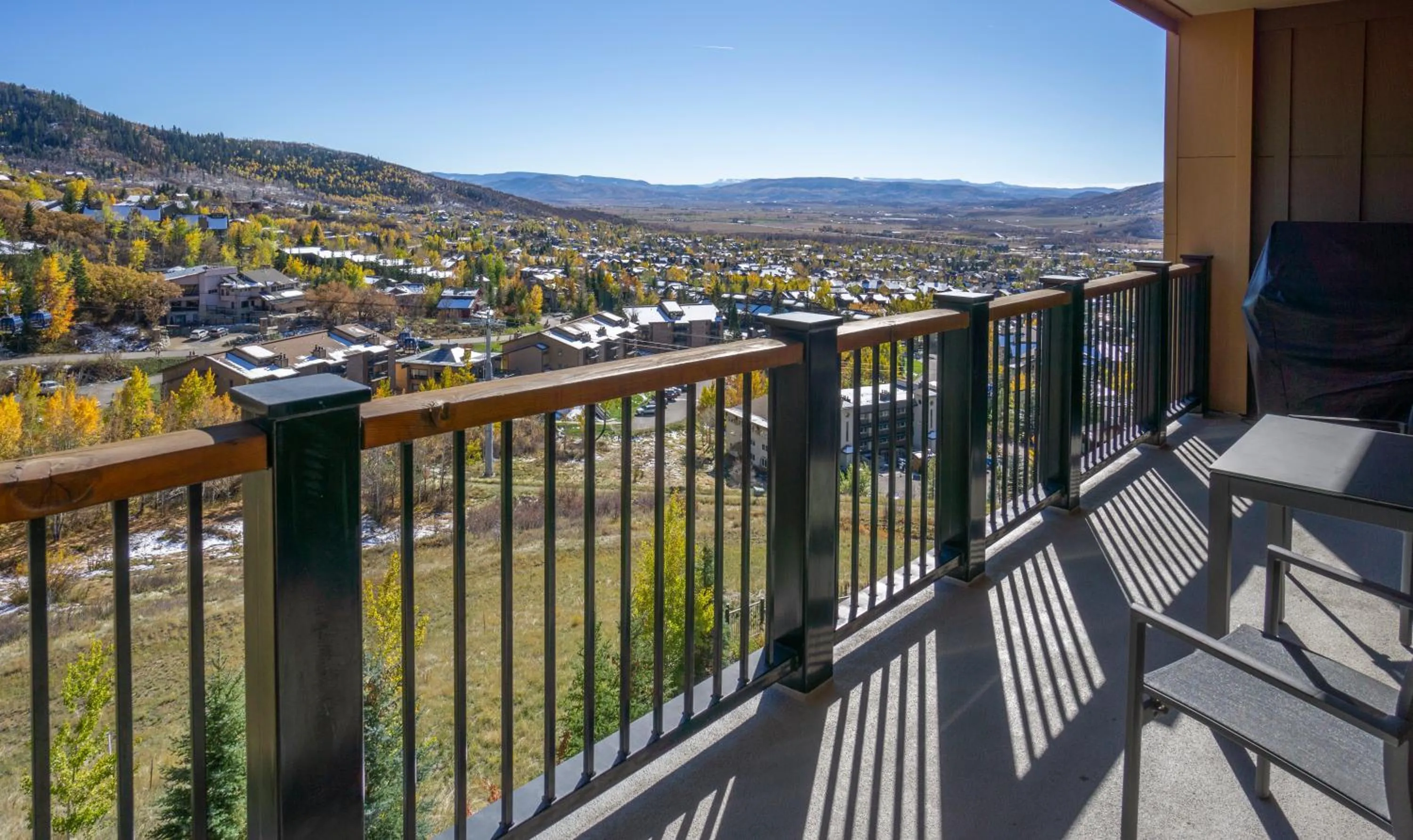 Edgemont 2704 - Luxury Ski-in Ski-out Condo