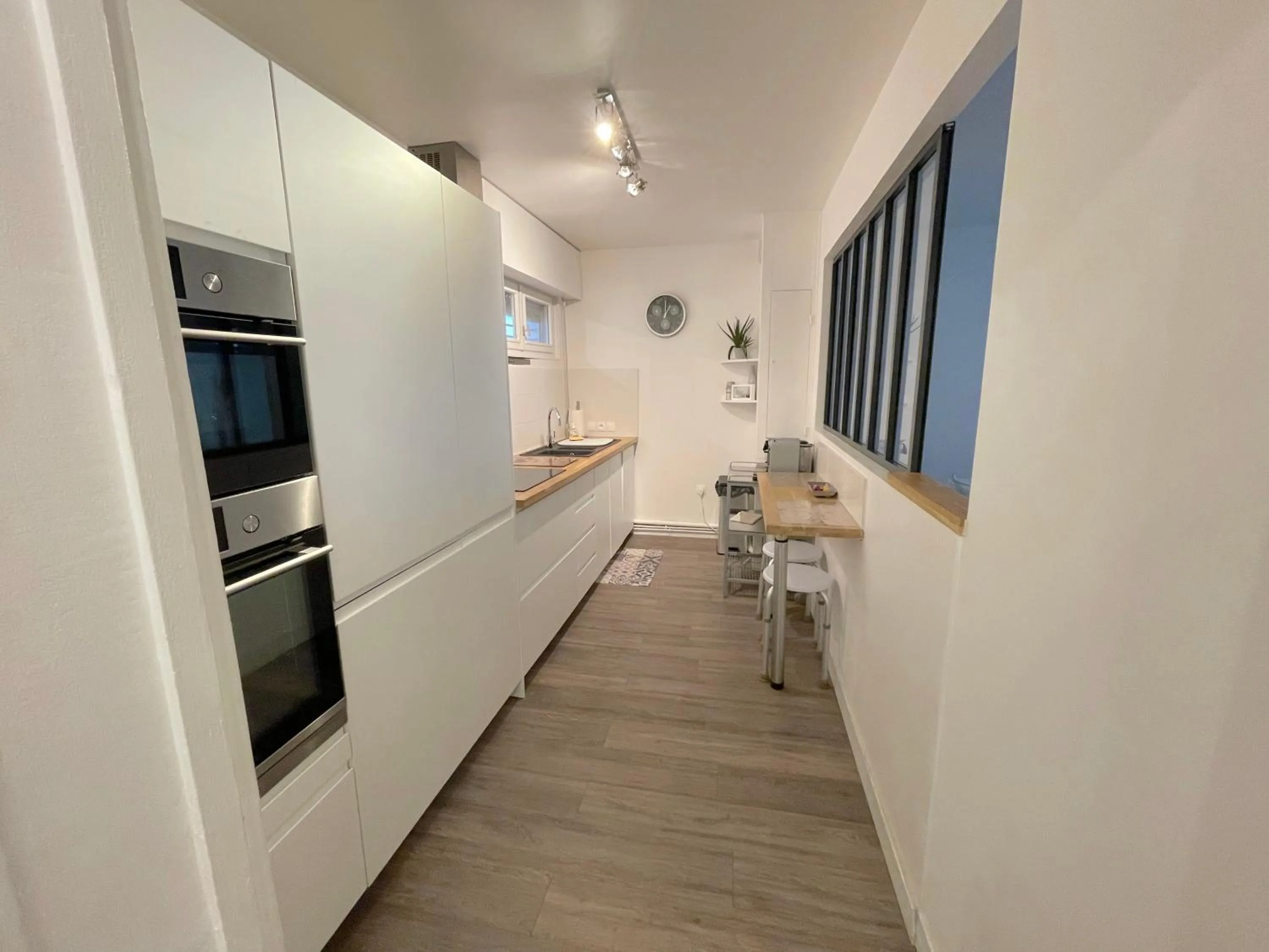 L'IDEAL 112 - 85m2, 2 chambres, Parking & Cabine de plage