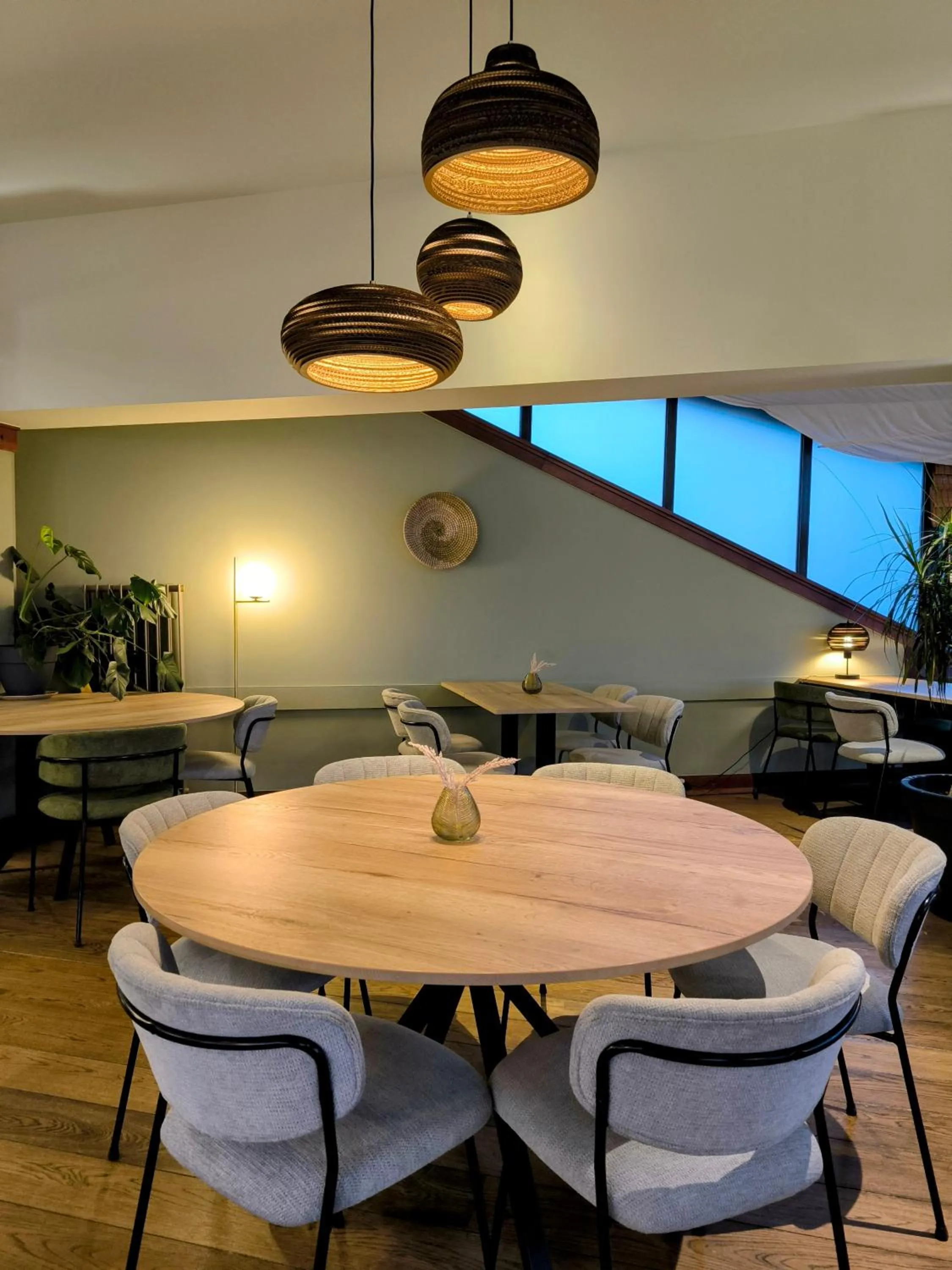 Breakfast in Hôtel L'Amandier