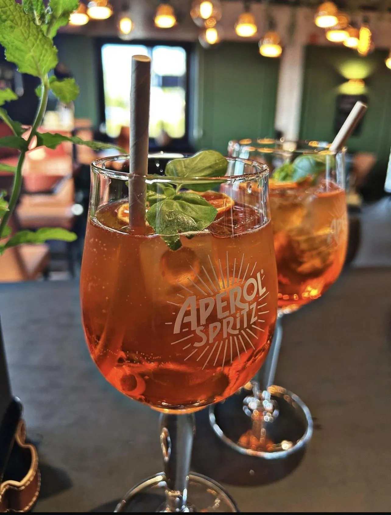 Lounge or bar in Hôtel L'Amandier