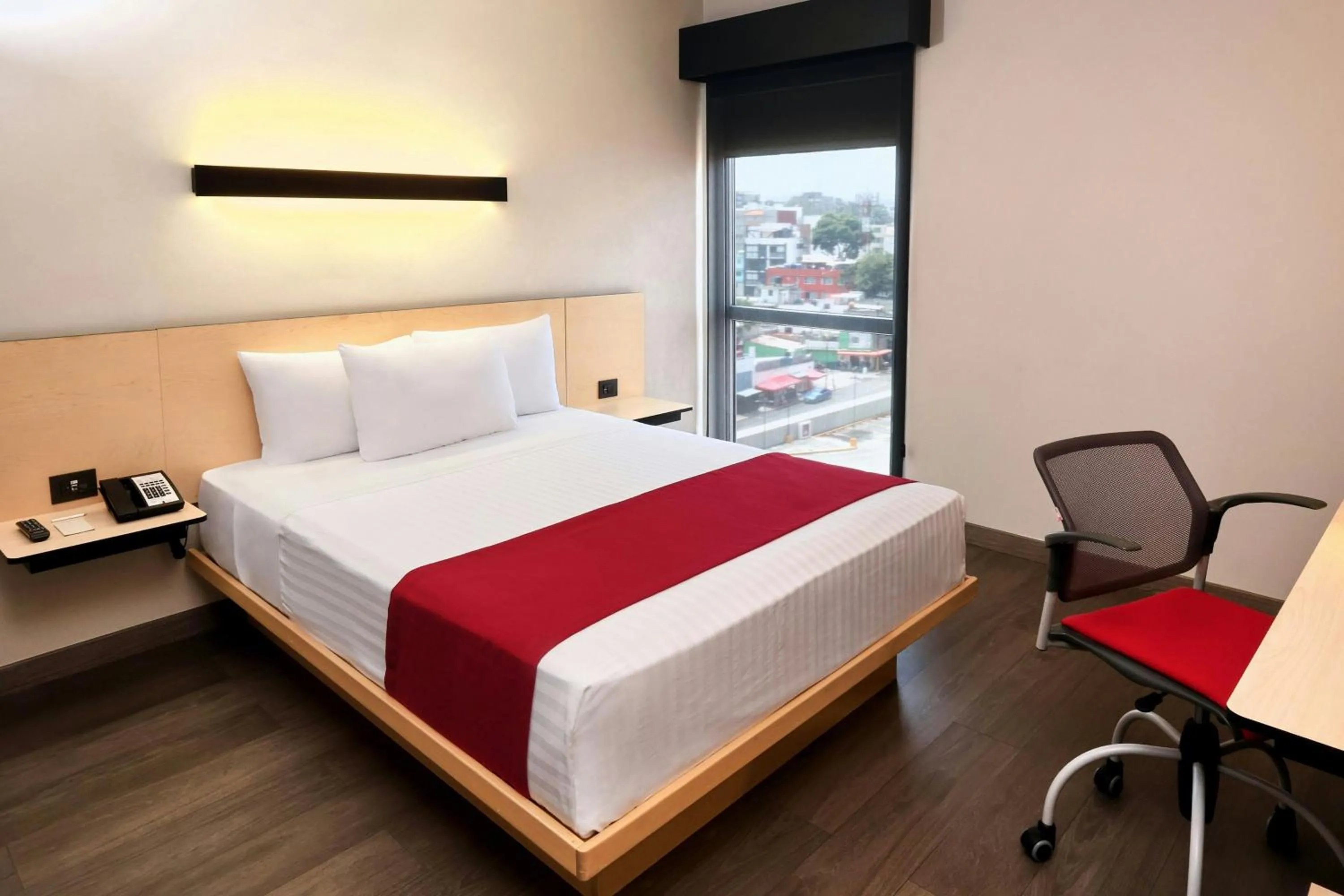 Bedroom, Bed in City Express Plus by Marriott Ciudad de México Mundo E