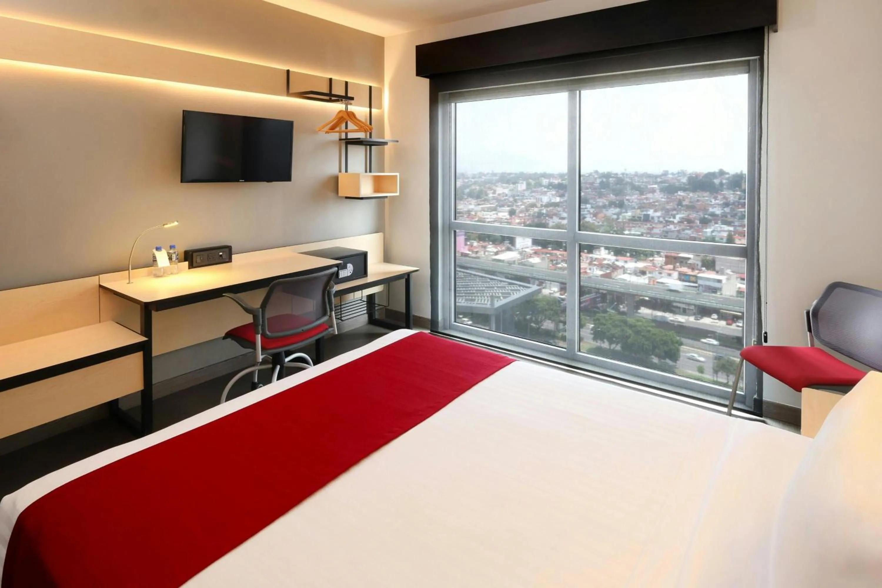 Bedroom, Bed in City Express Plus by Marriott Ciudad de México Mundo E