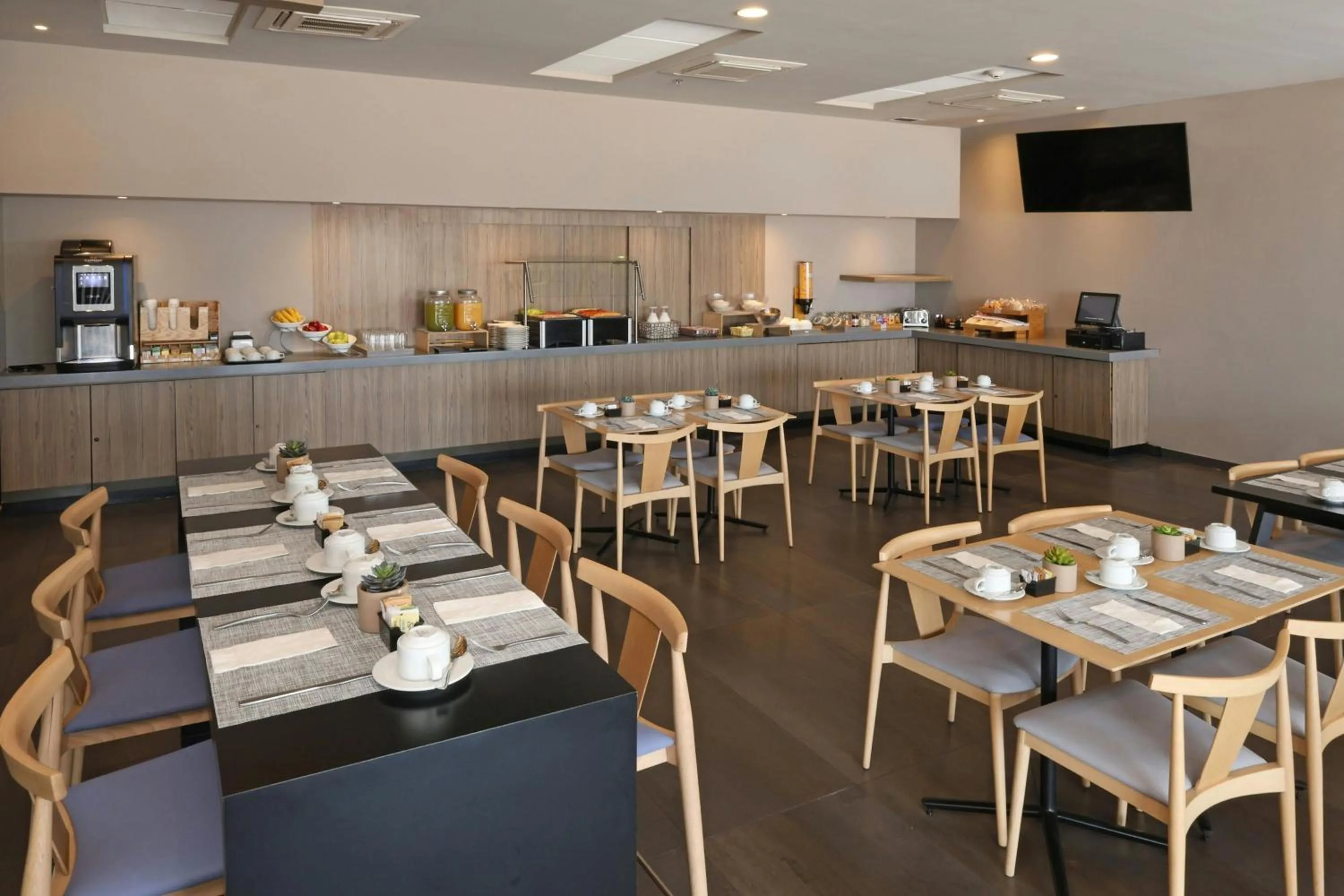 Breakfast in City Express Plus by Marriott Ciudad de México Mundo E