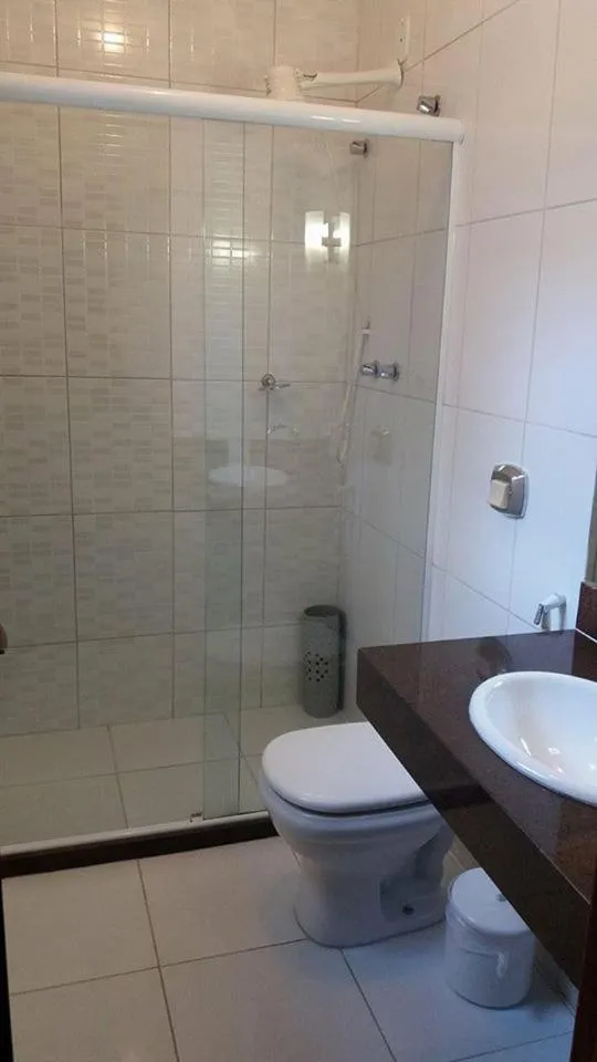 Shower in Pousada Normandy