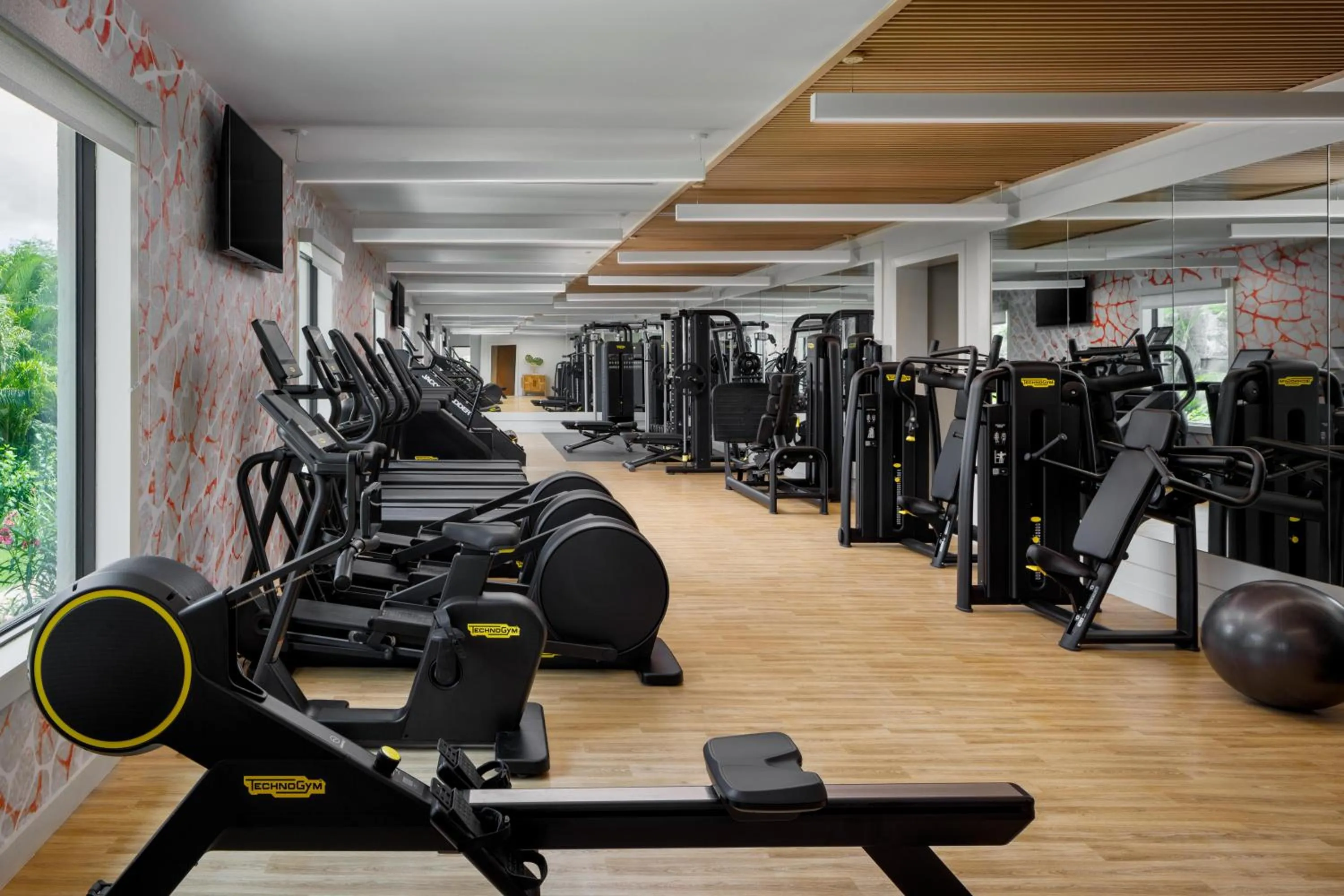 Activities in Sandals Negril Beach All Inclusive Resort and Spa - Couples Only