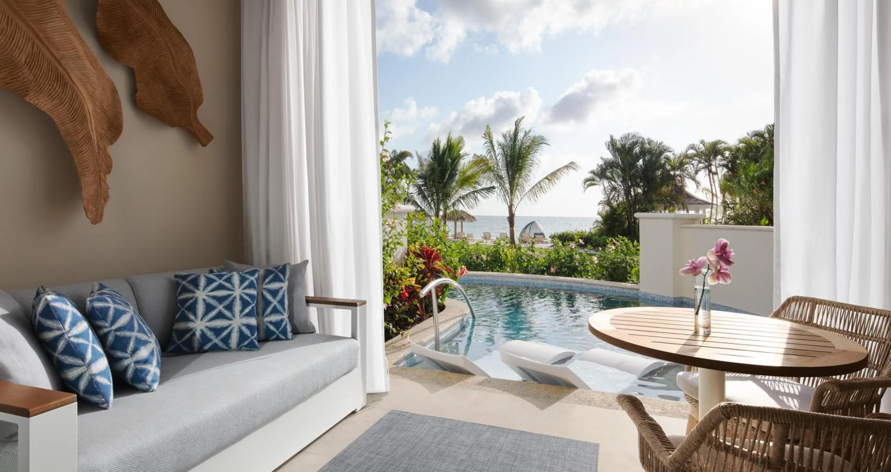 Photo of the whole room in Sandals Negril Beach All Inclusive Resort and Spa - Couples Only