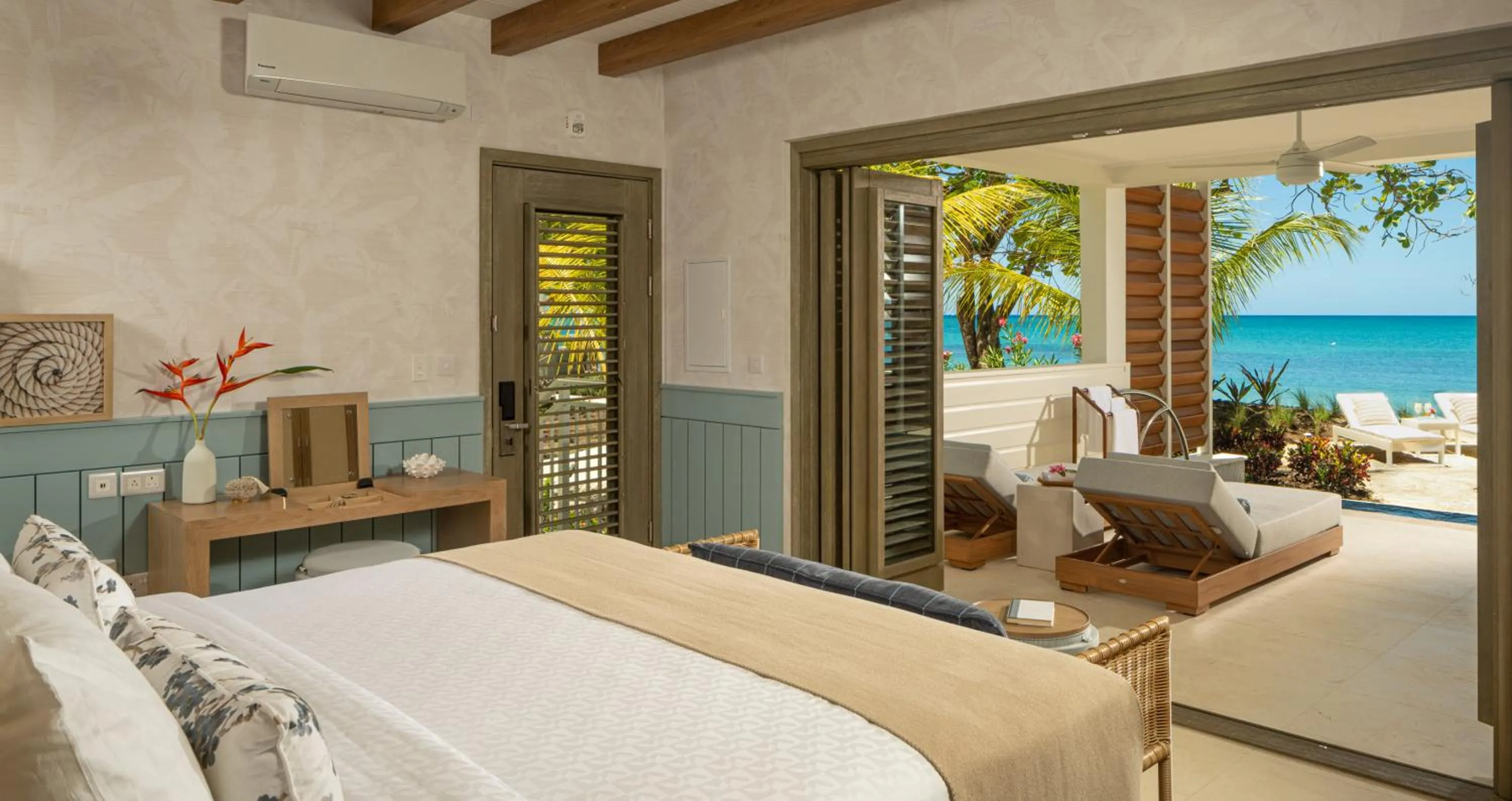 King Room in Sandals Halcyon Beach All Inclusive - Couples Only