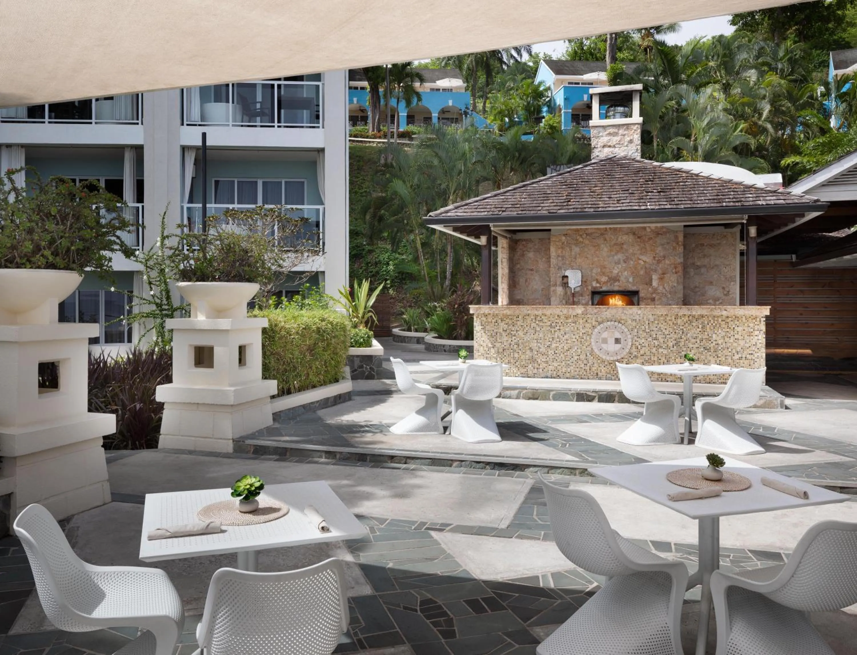 Restaurant/places to eat in Sandals Regency La Toc All Inclusive Resort and Spa - Couples Only