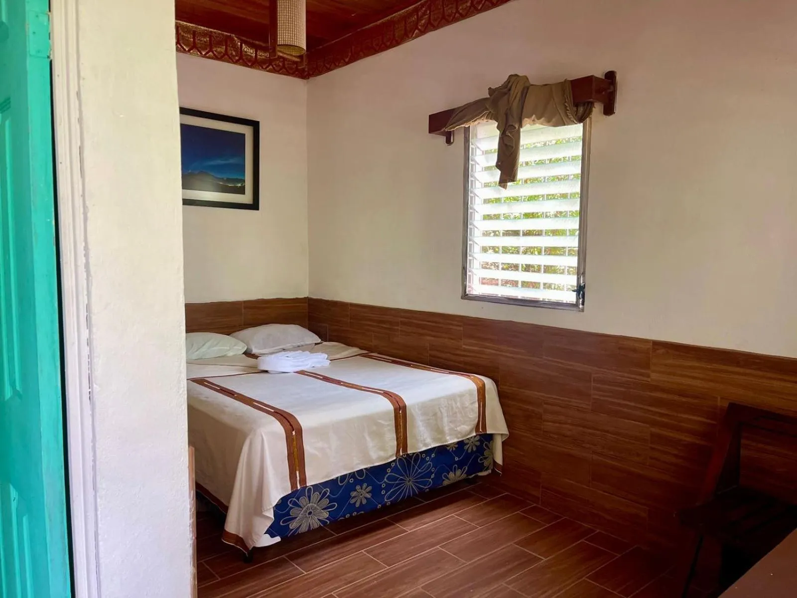 Garden, Bed in Hotel Mon Ami