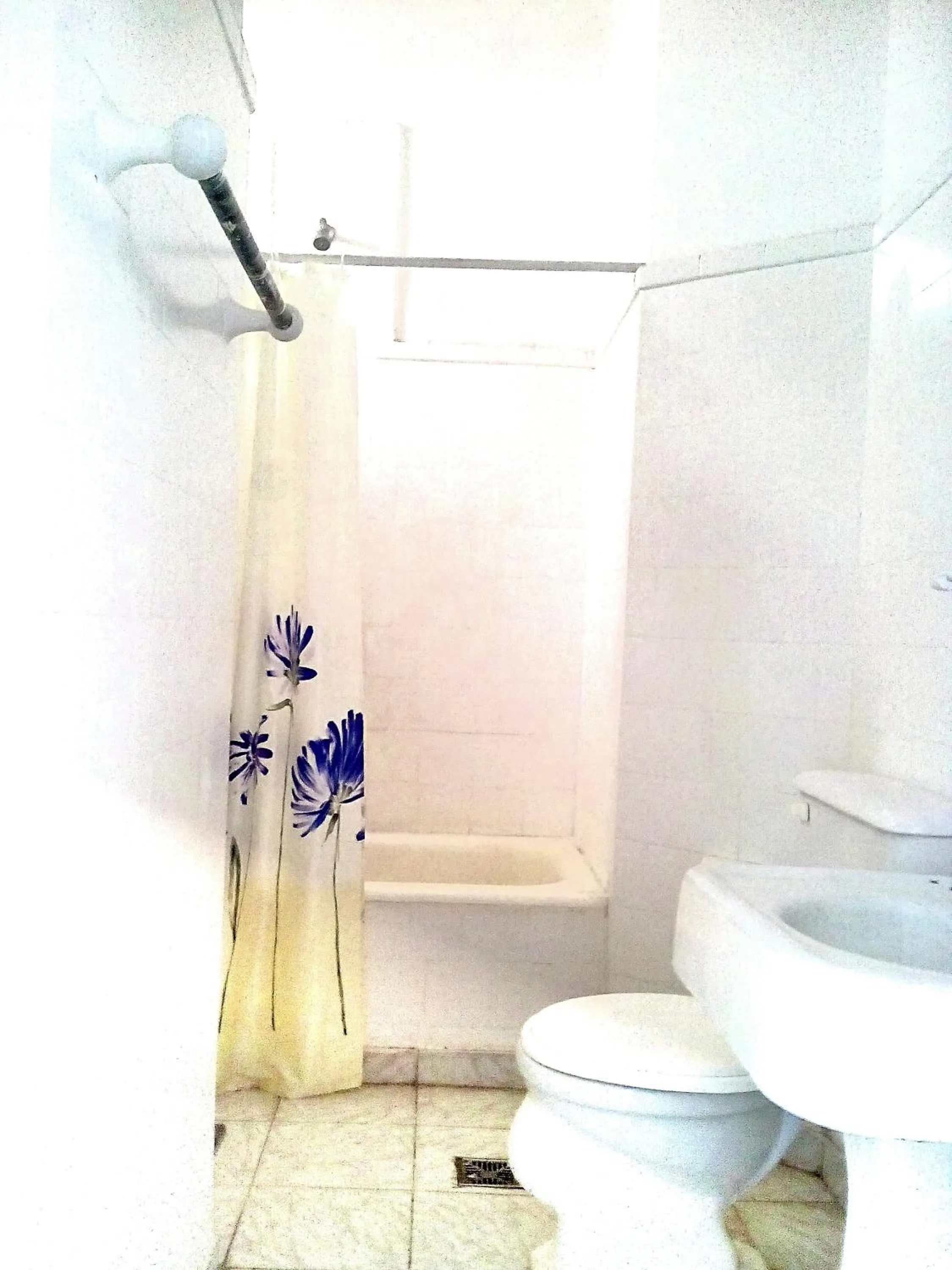 Bathroom in Hostería Almirante Brown