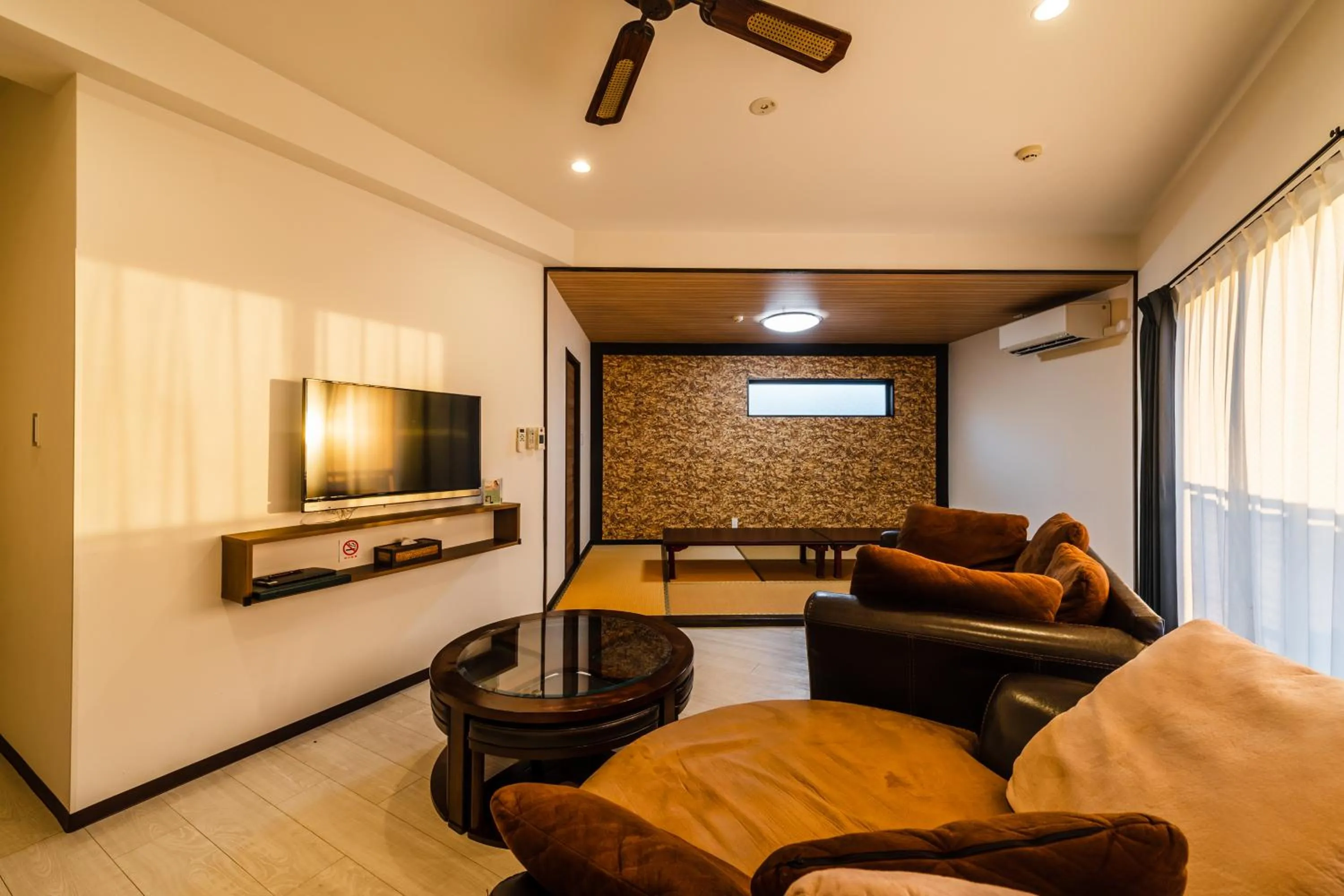 Living room in The Peridot Smart Hotel Tancha Ward