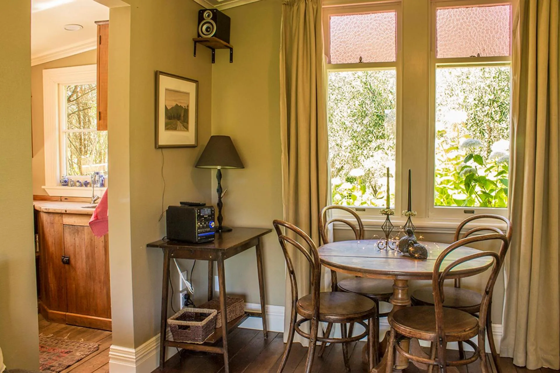 Dining area in Secluded Haven Near Bush, Beach & Havelock North