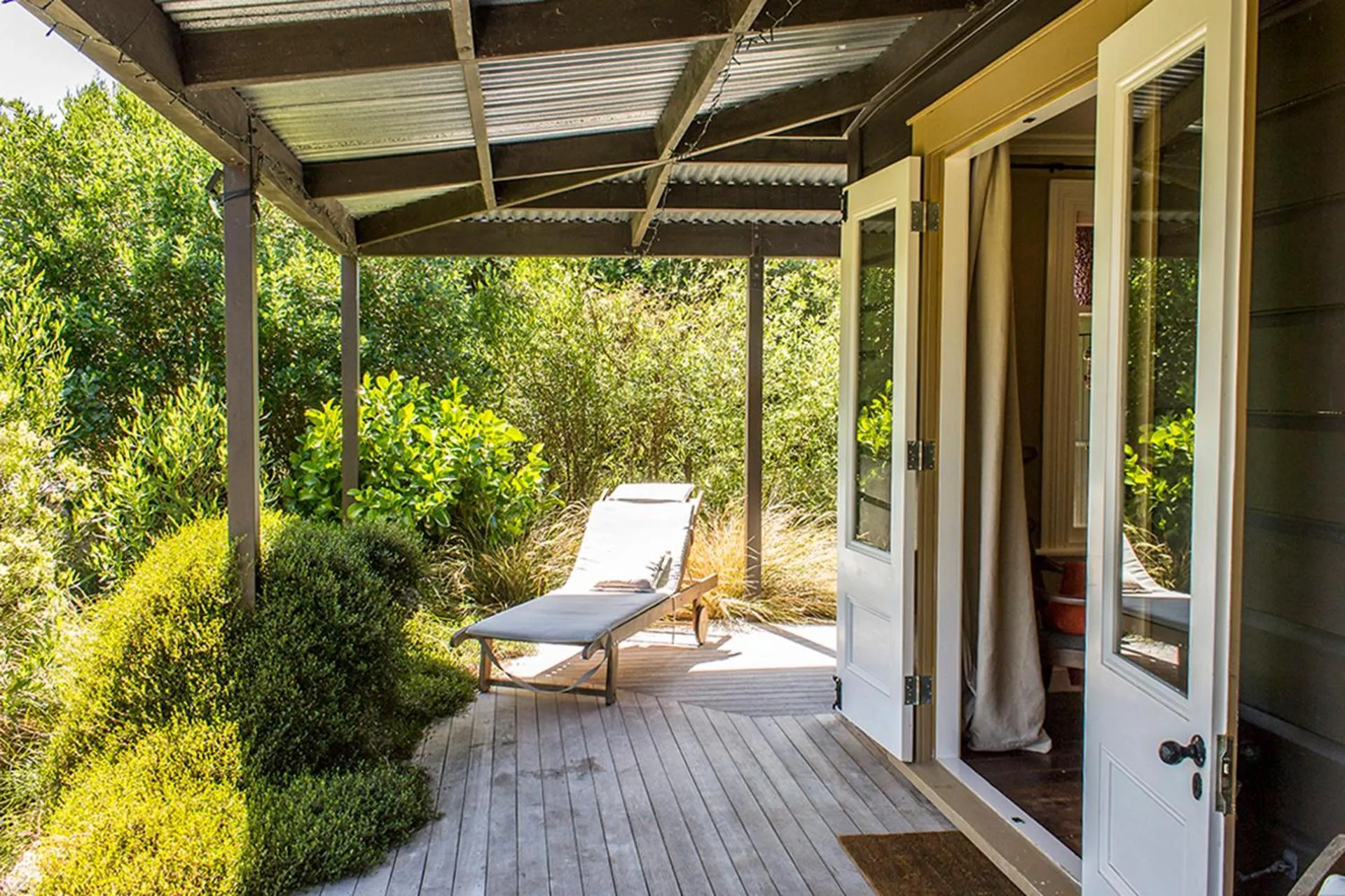 Facade/entrance in Secluded Haven Near Bush, Beach & Havelock North